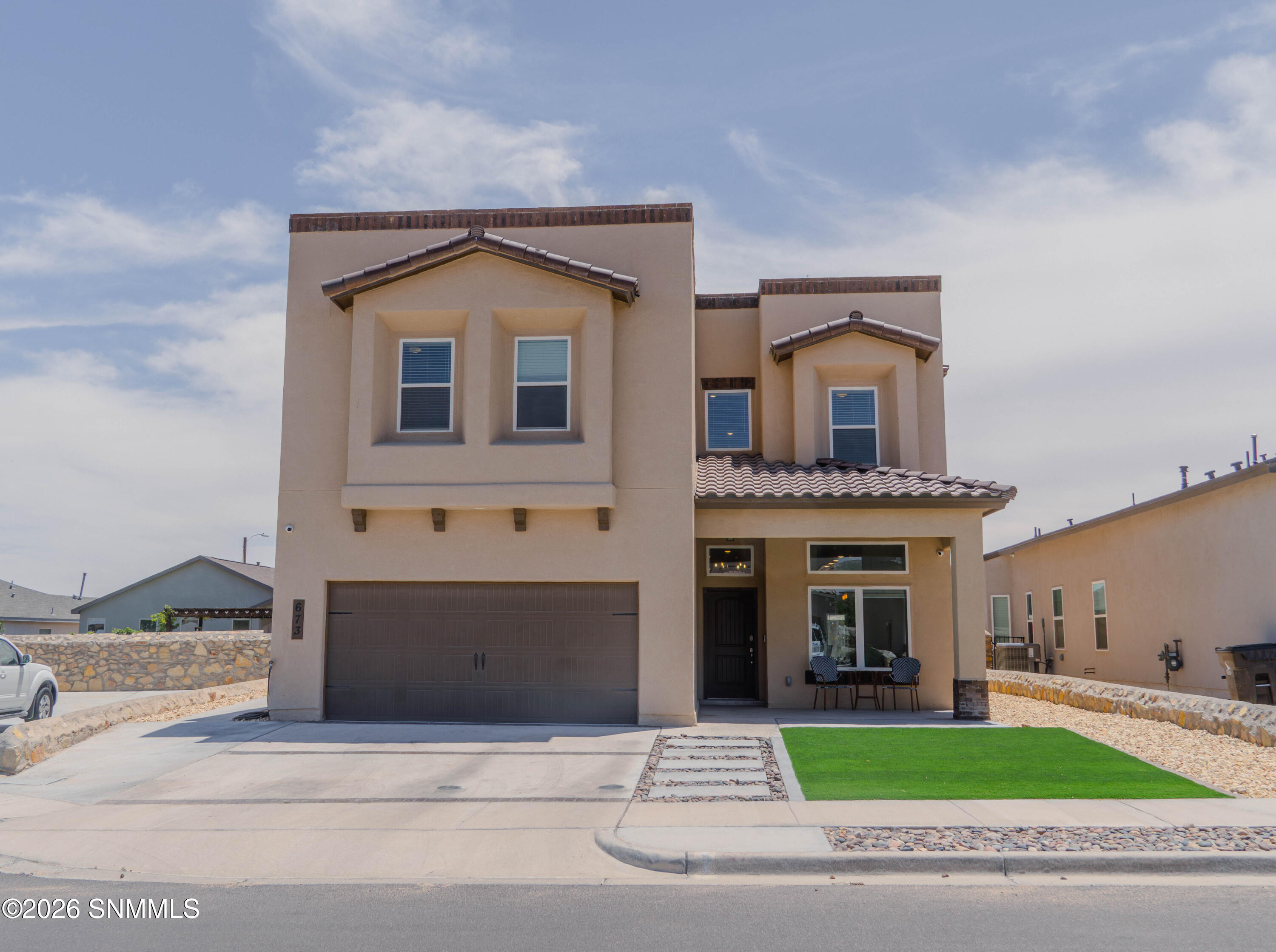 673 La Entrada Circle Property Photo 1