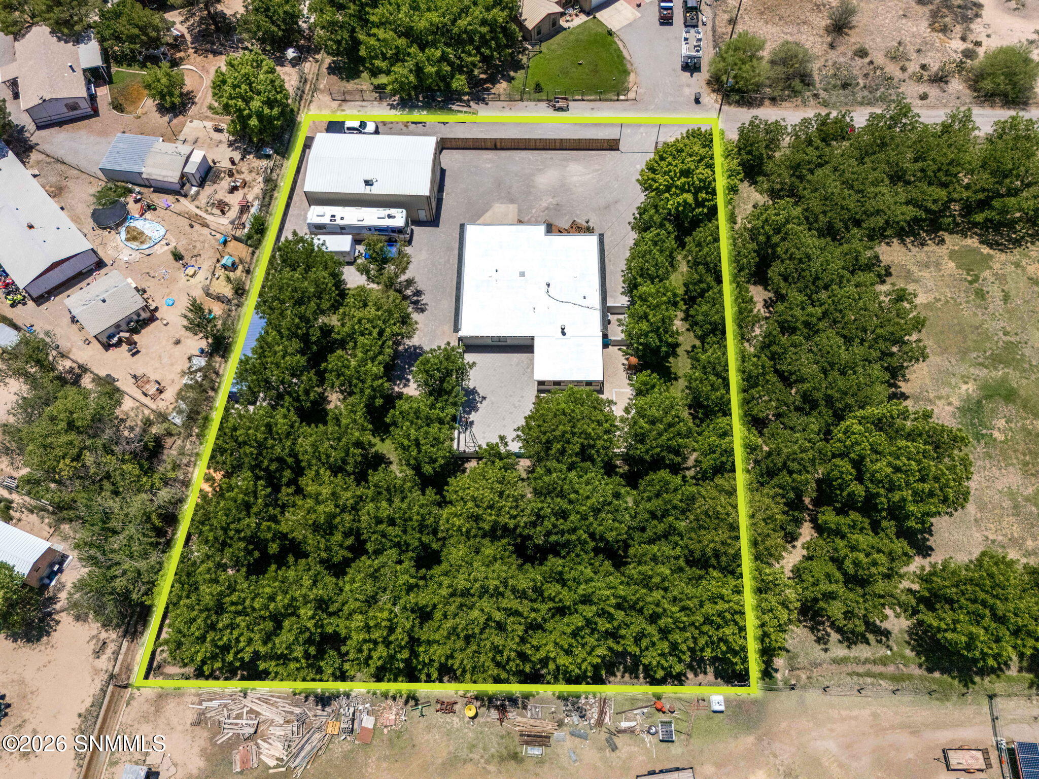 651 W Taylor Road Property Photo 3