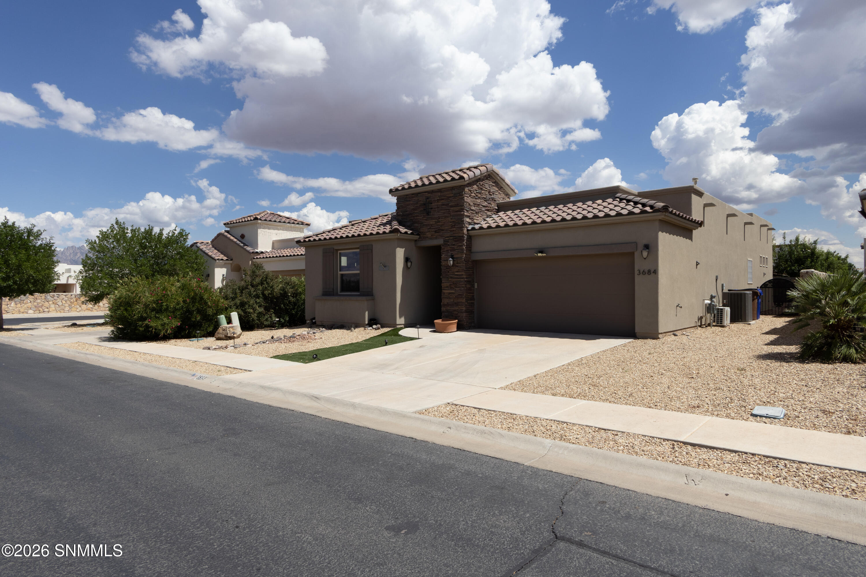 3684 Balboa Court Property Photo 3