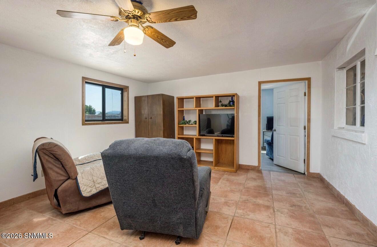 1010 Mechem Avenue Property Photo 8