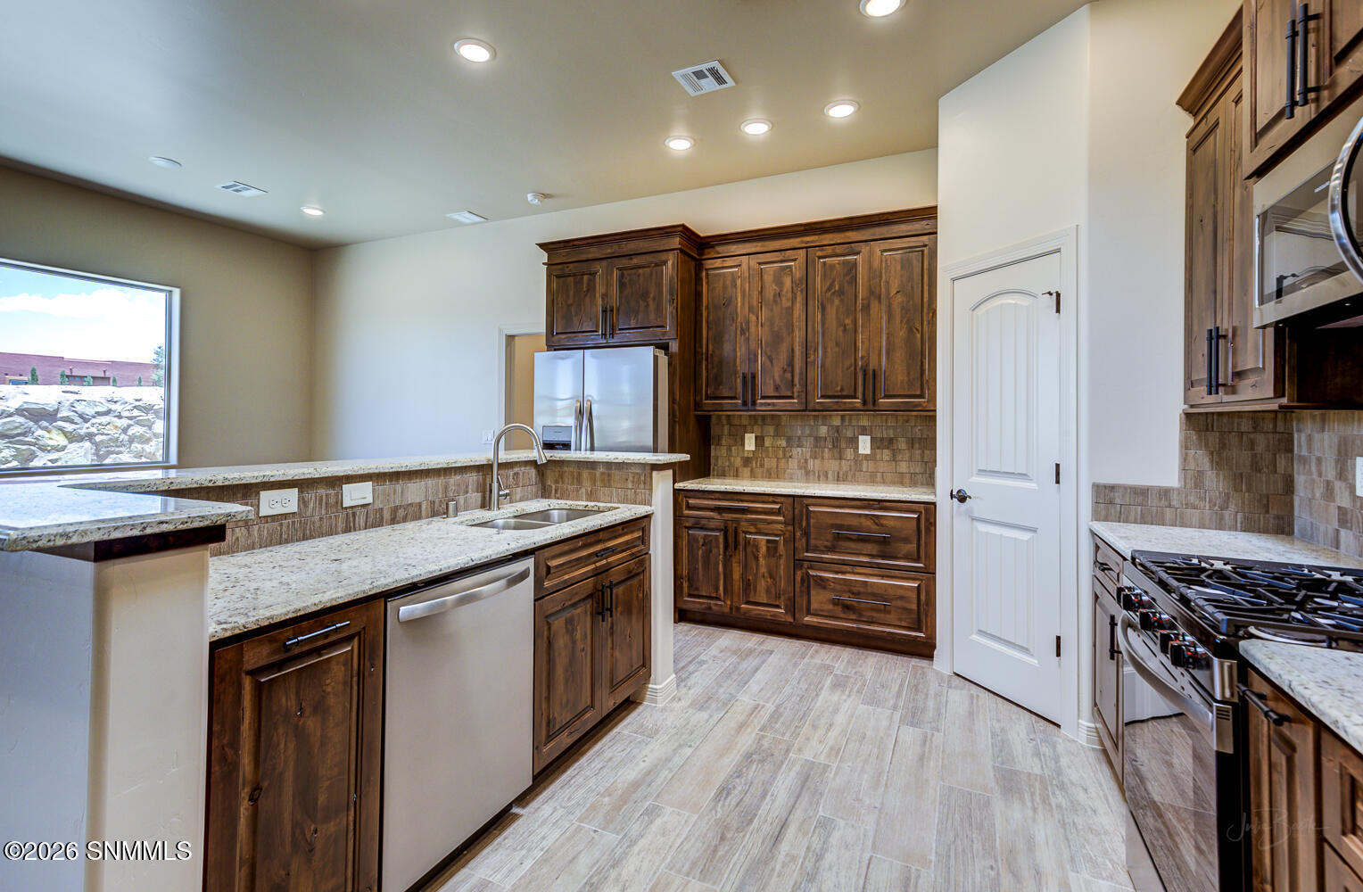 3885 Adriatic Road Property Photo 14