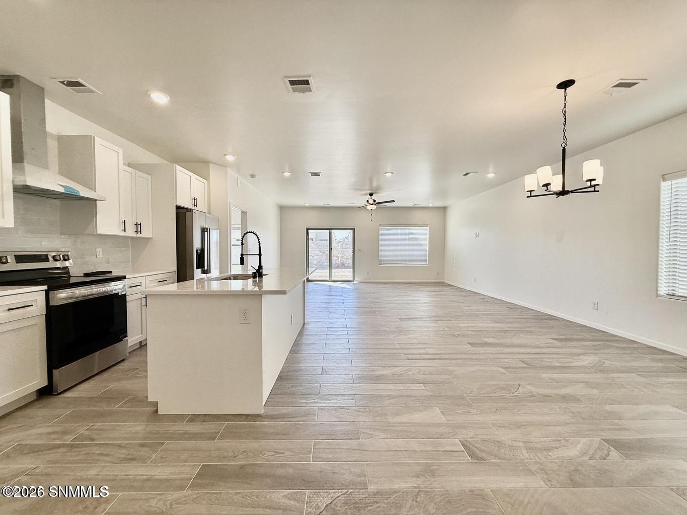 7541 Clarion Way Property Photo 11