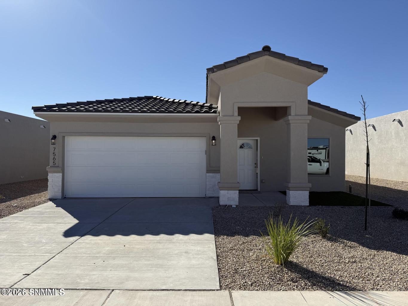 7565 Clarion Way Property Photo 1