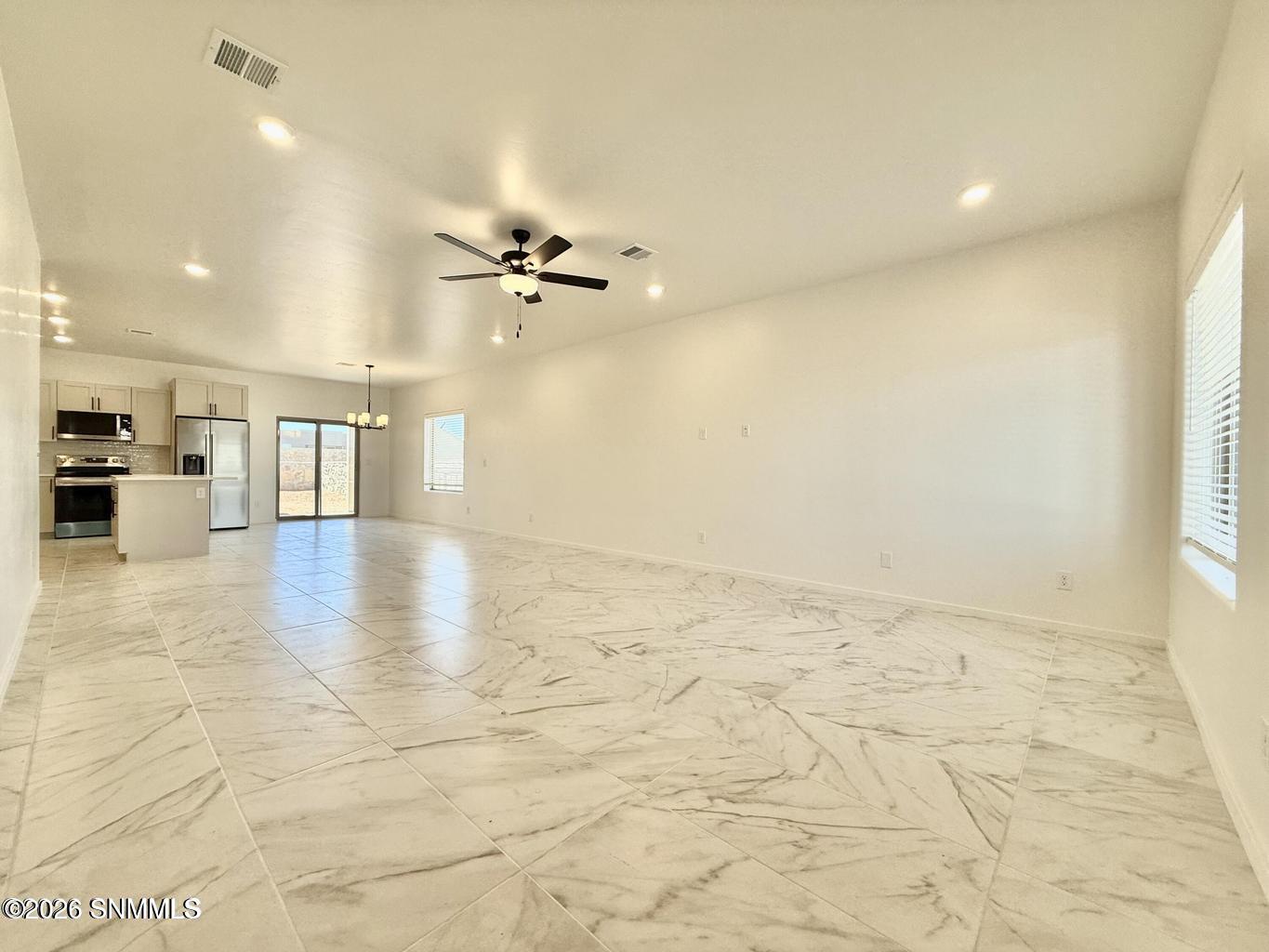 7565 Clarion Way Property Photo 4
