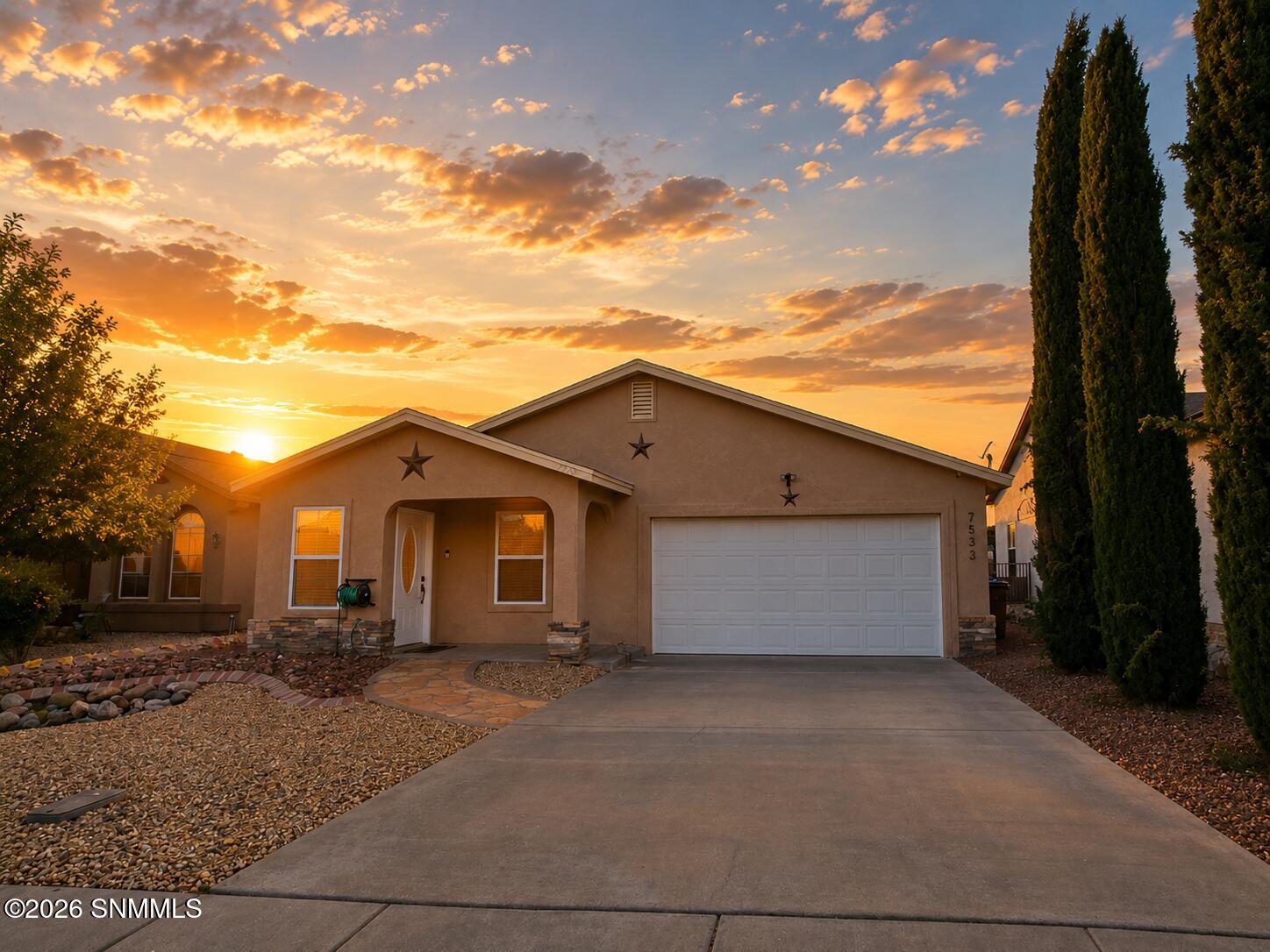 7533 Sierra Bella Place Property Photo 1