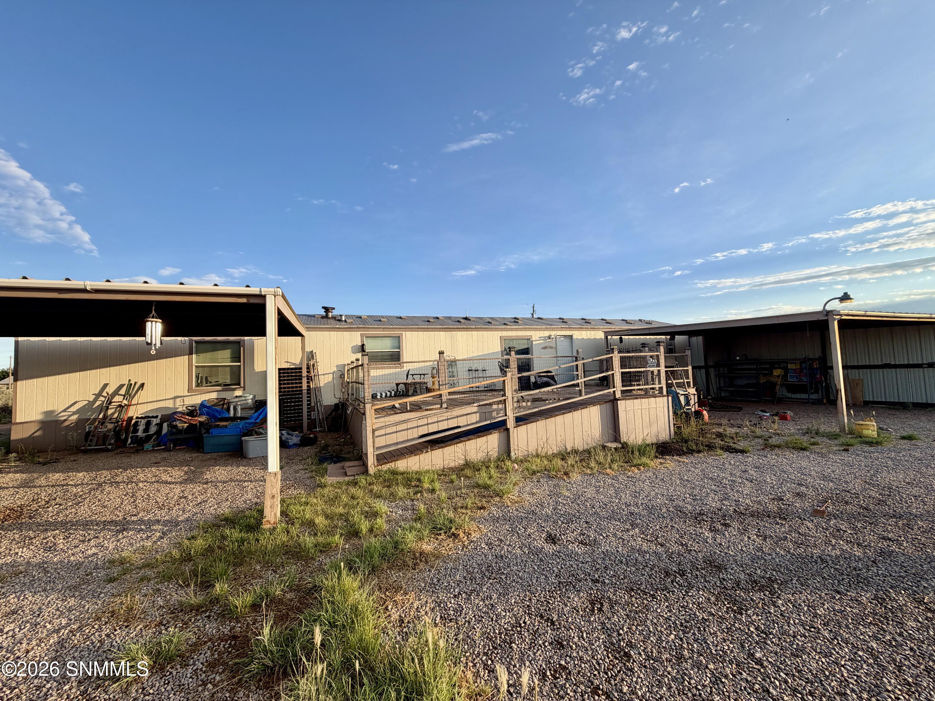 102 Desert Road Property Photo 5