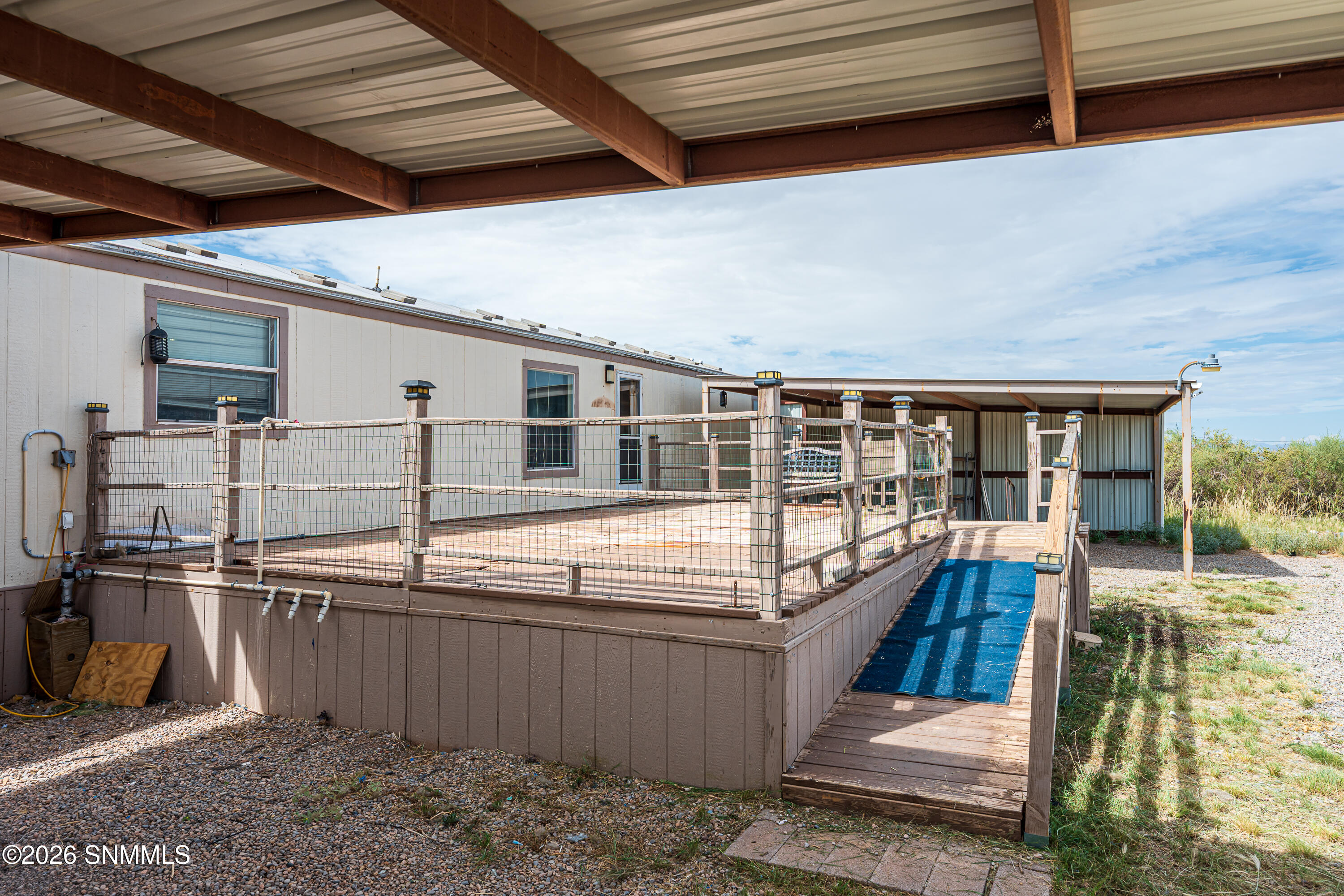 102 Desert Road Property Photo 8