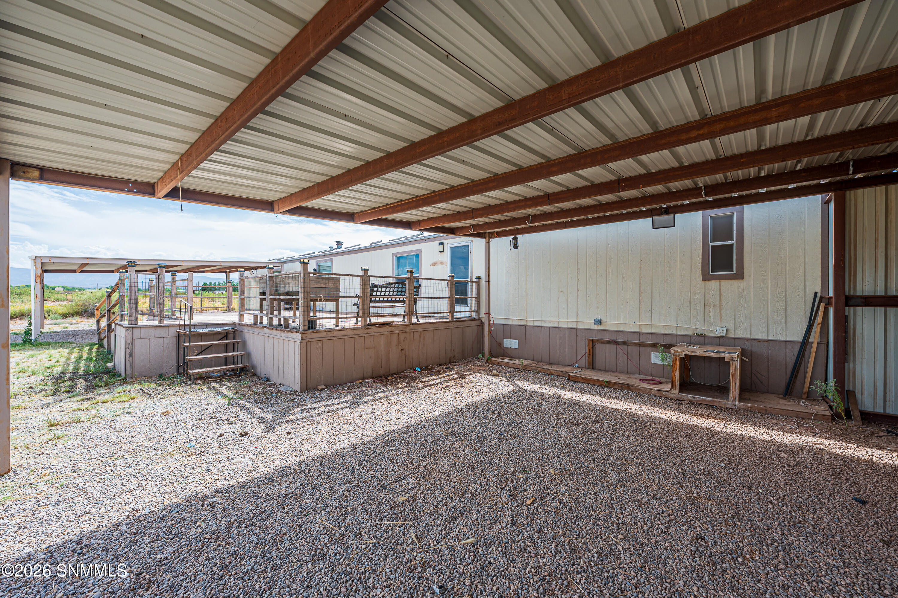 102 Desert Road Property Photo 10