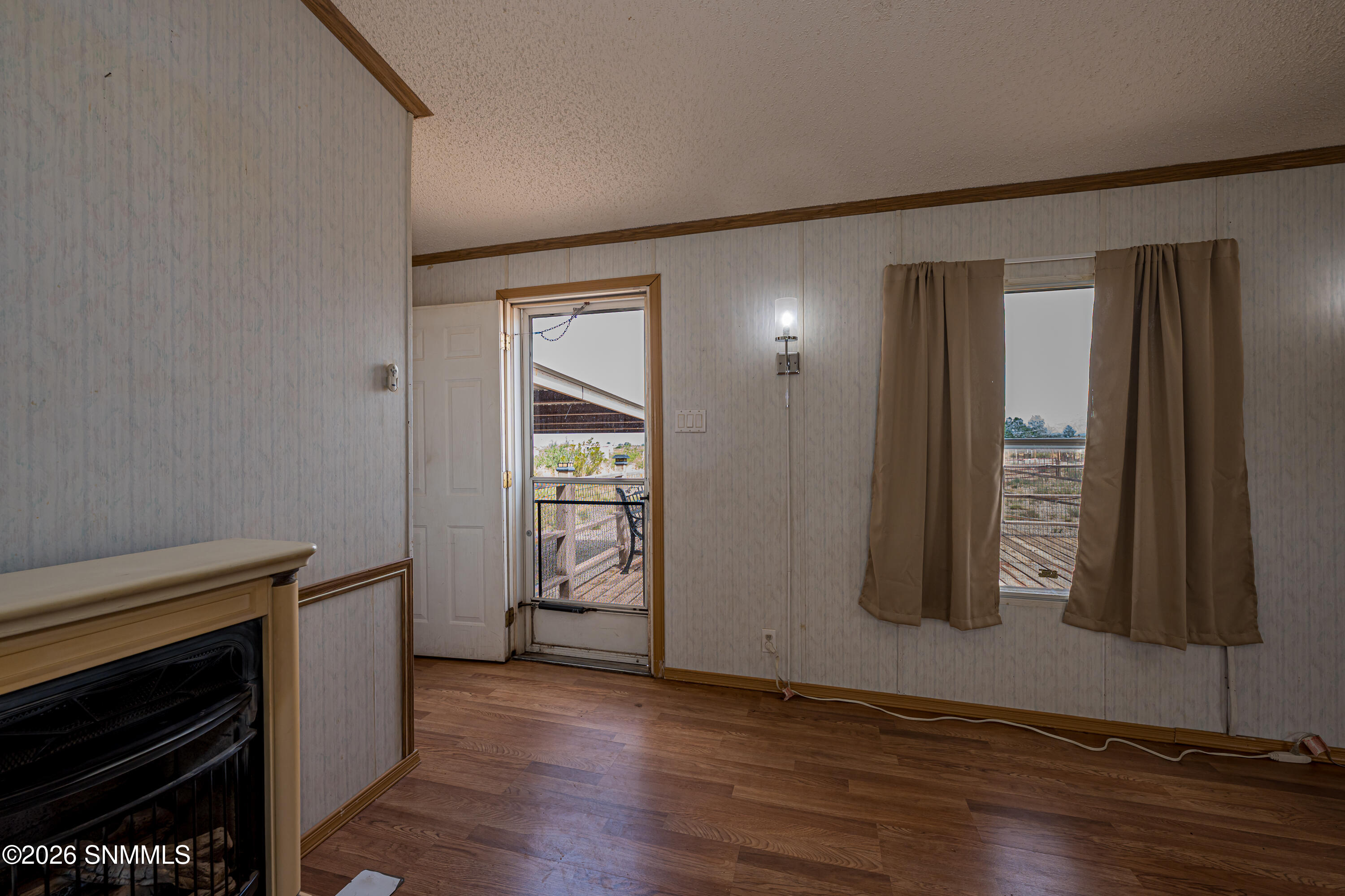 102 Desert Road Property Photo 15