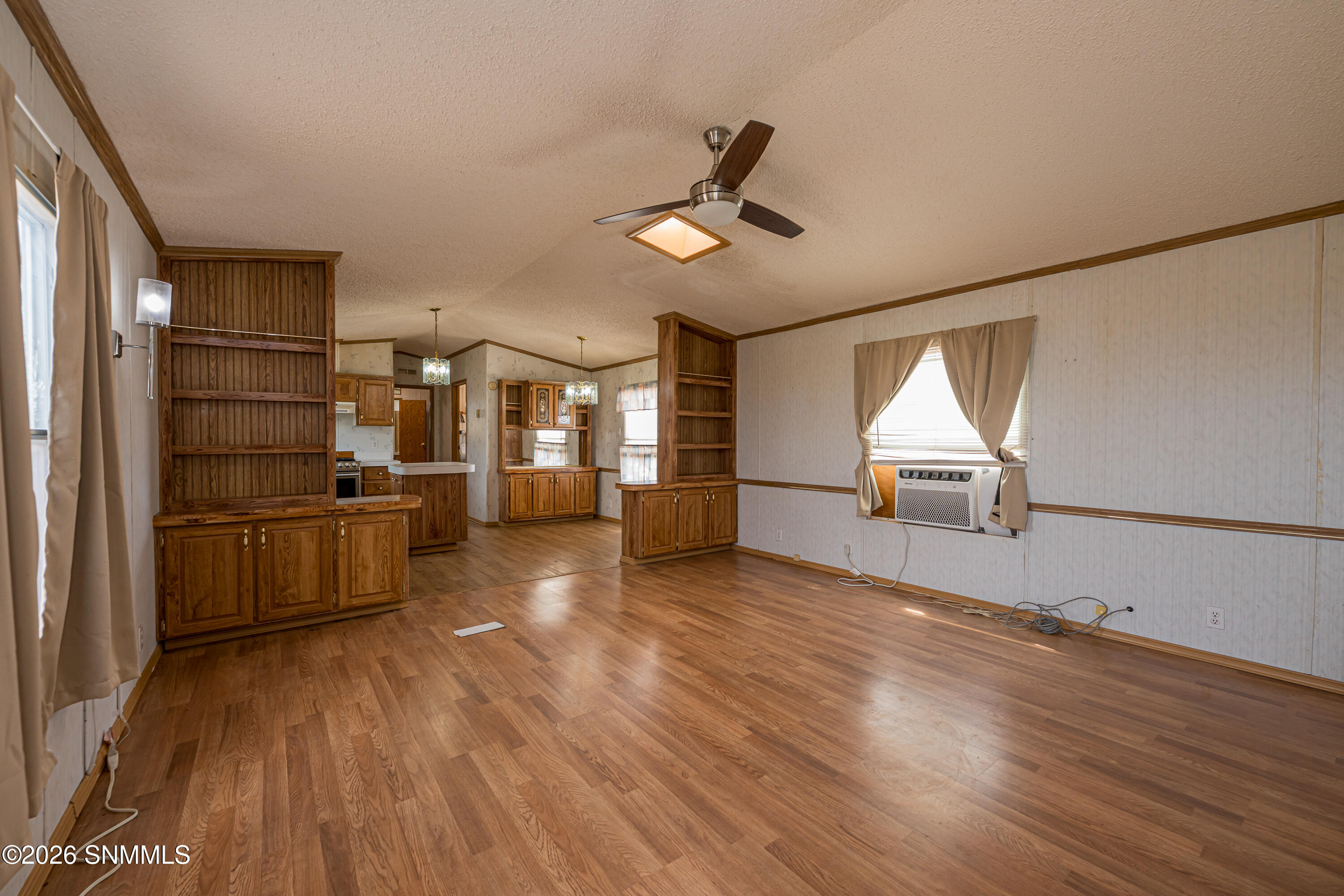 102 Desert Road Property Photo 16