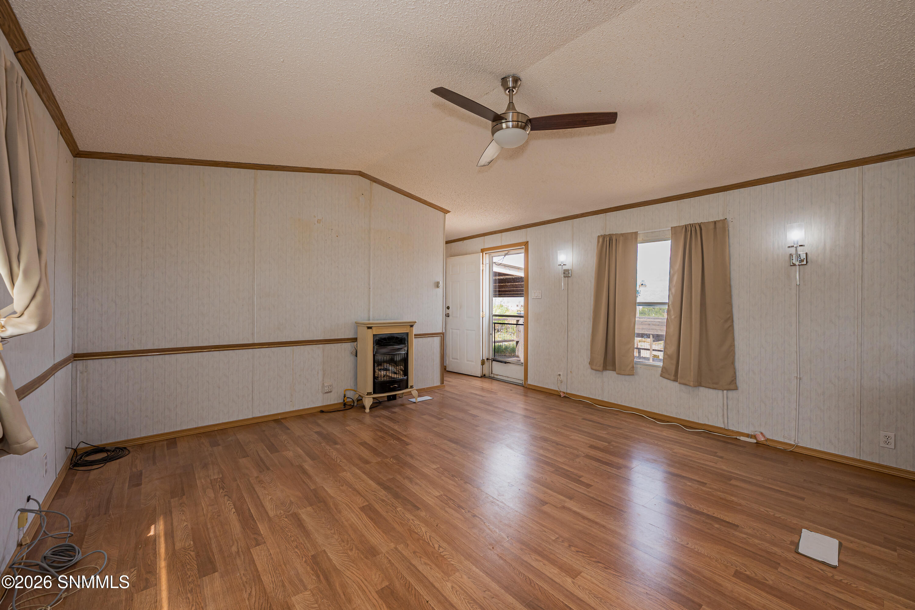 102 Desert Road Property Photo 18