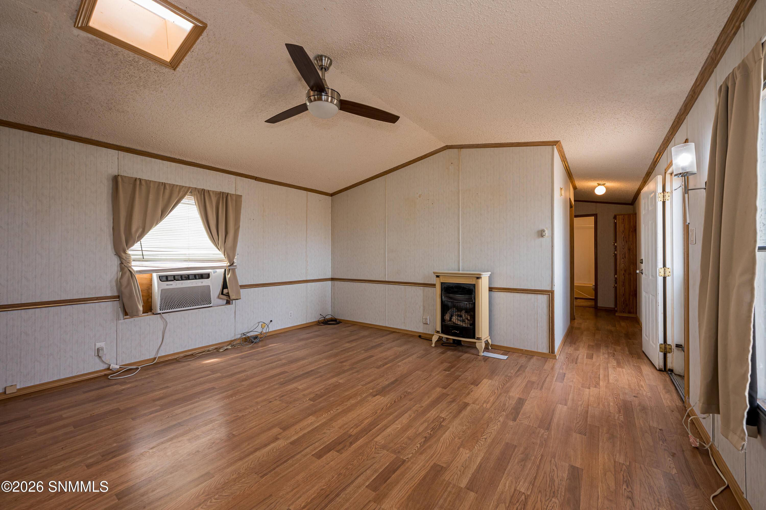 102 Desert Road Property Photo 19