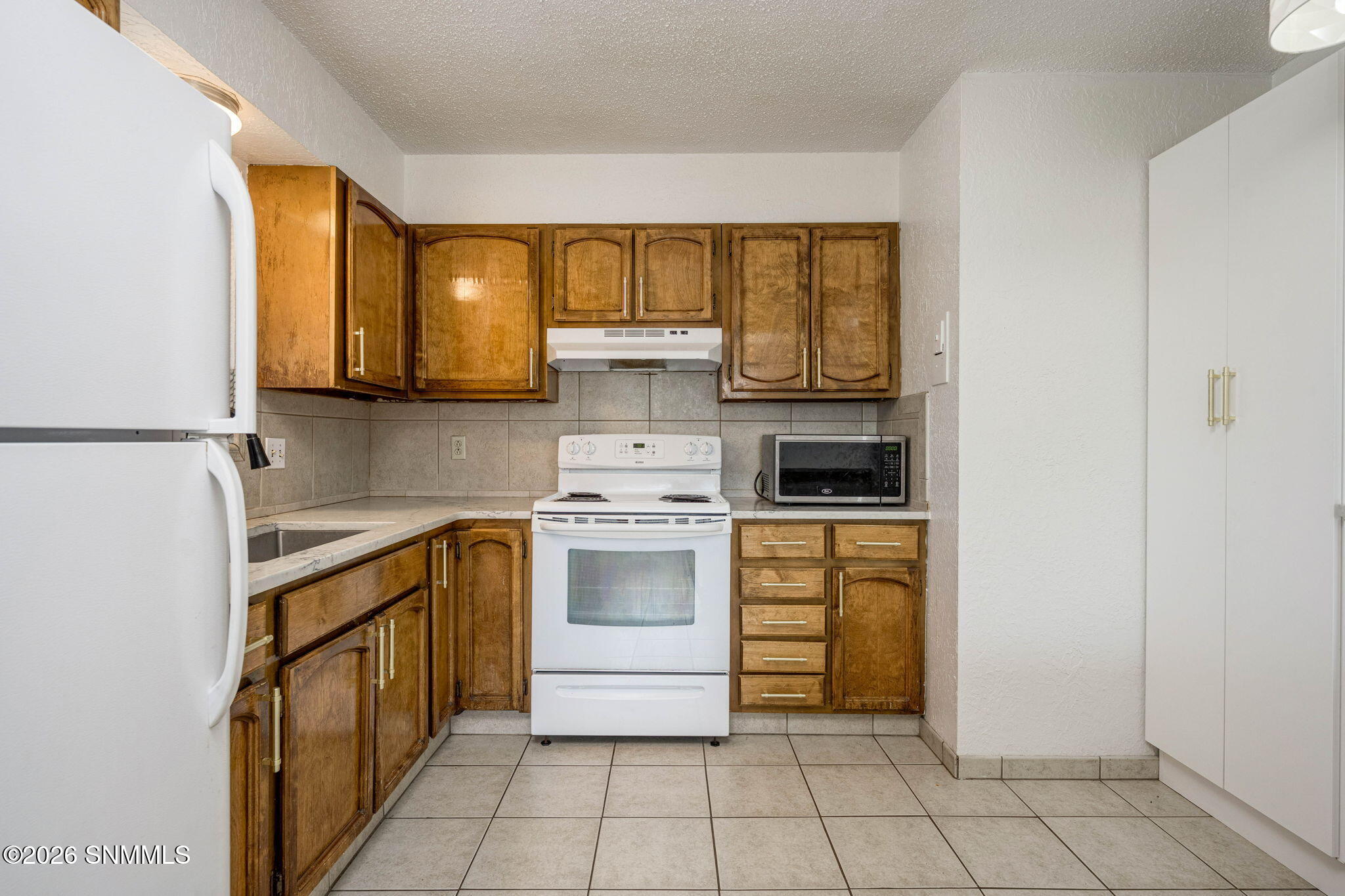 2101 Chilton Drive Property Photo 11