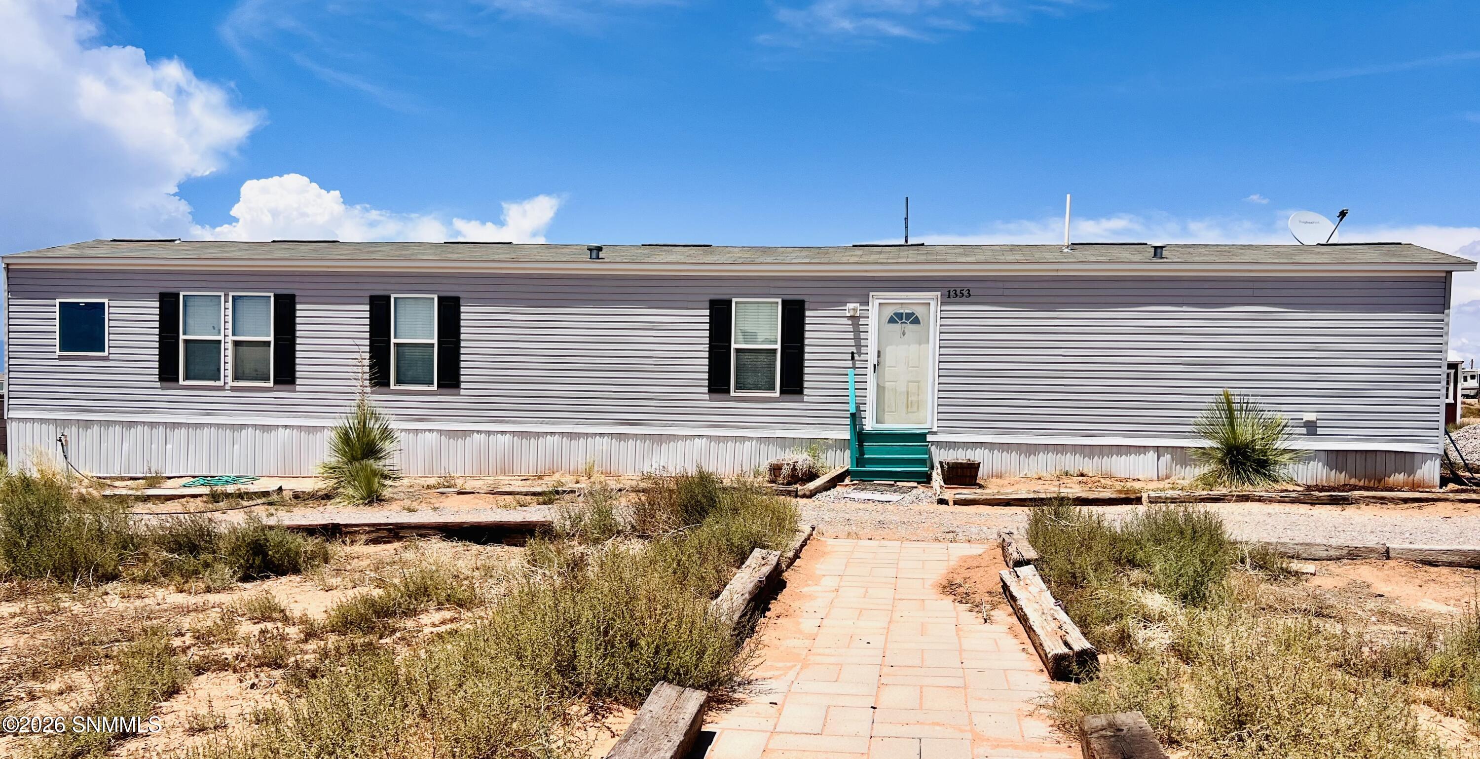 1353 Mojave Desert Drive Property Photo 1