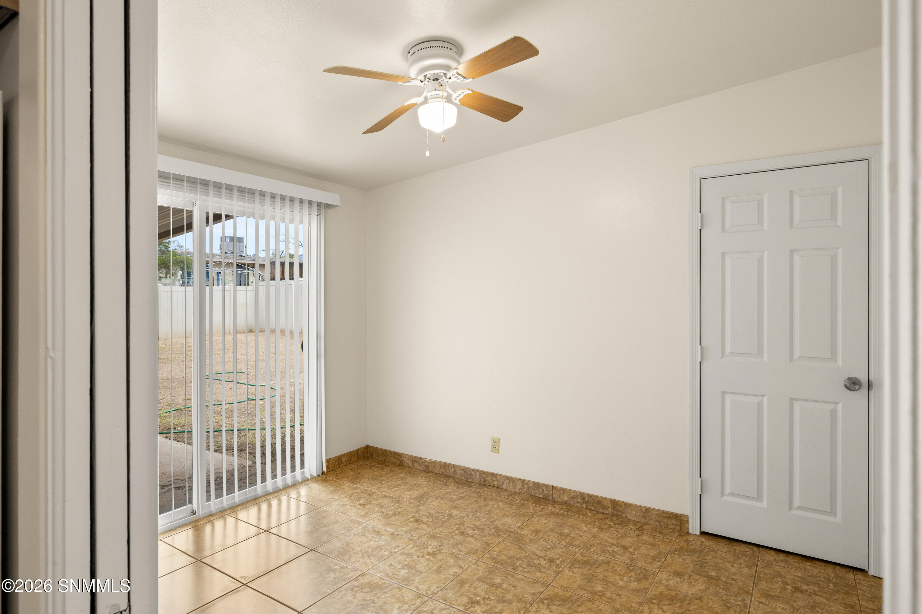 2117 Skyway Drive Property Photo 10