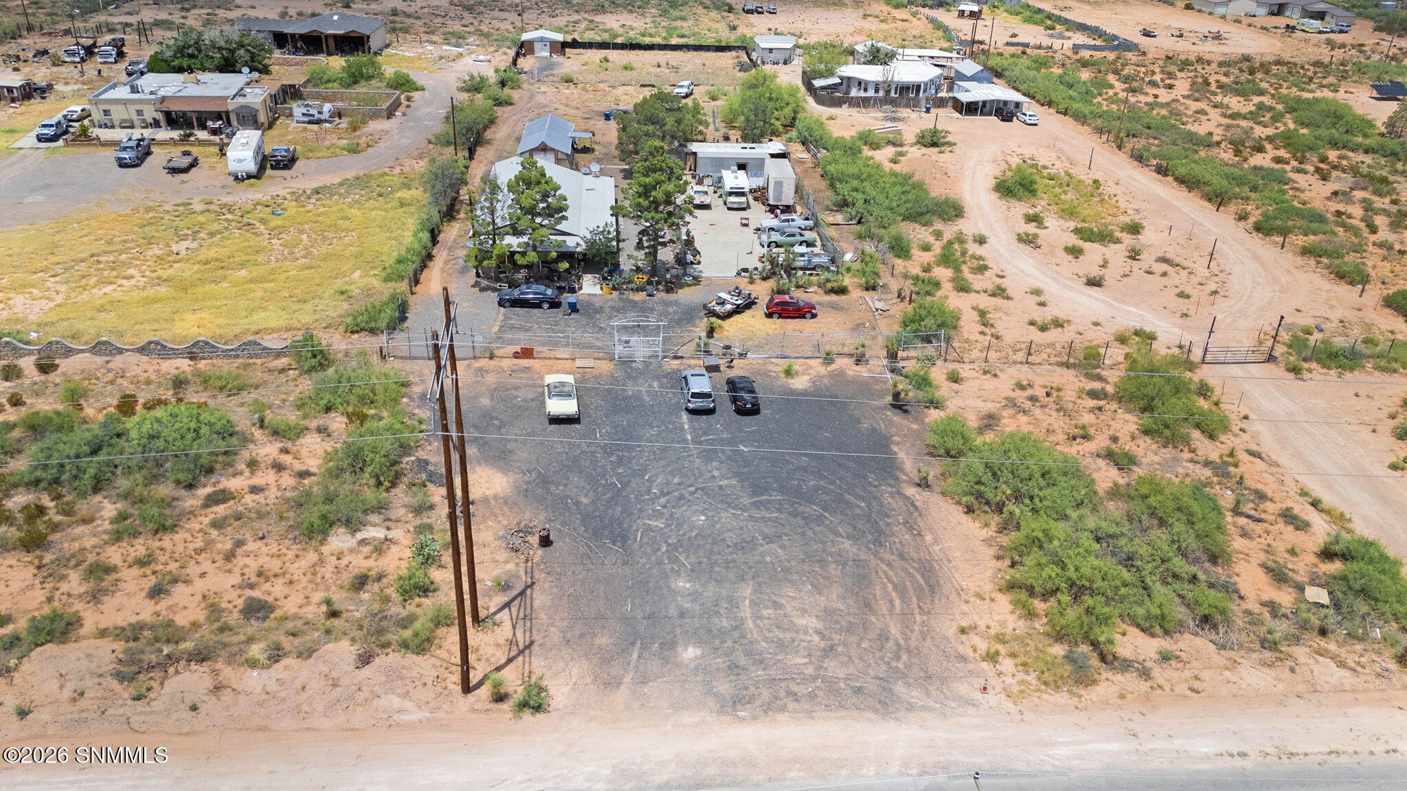 832 State Line Drive Property Photo 1