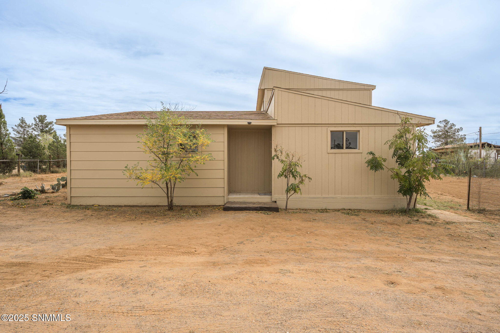 9104 Horace Lane Property Photo 3