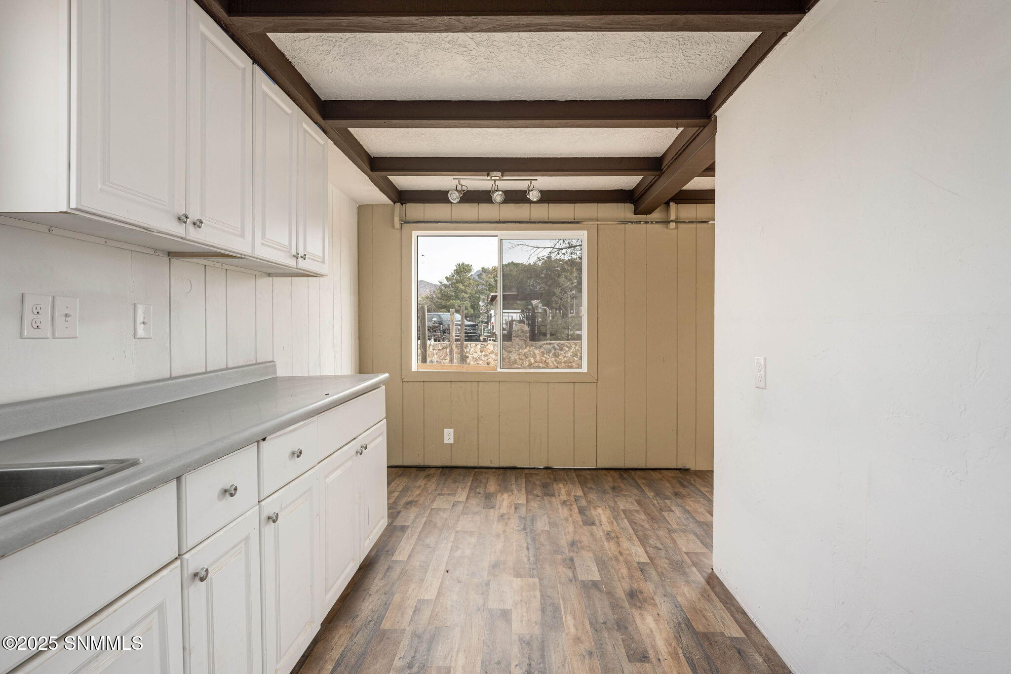 9104 Horace Lane Property Photo 15