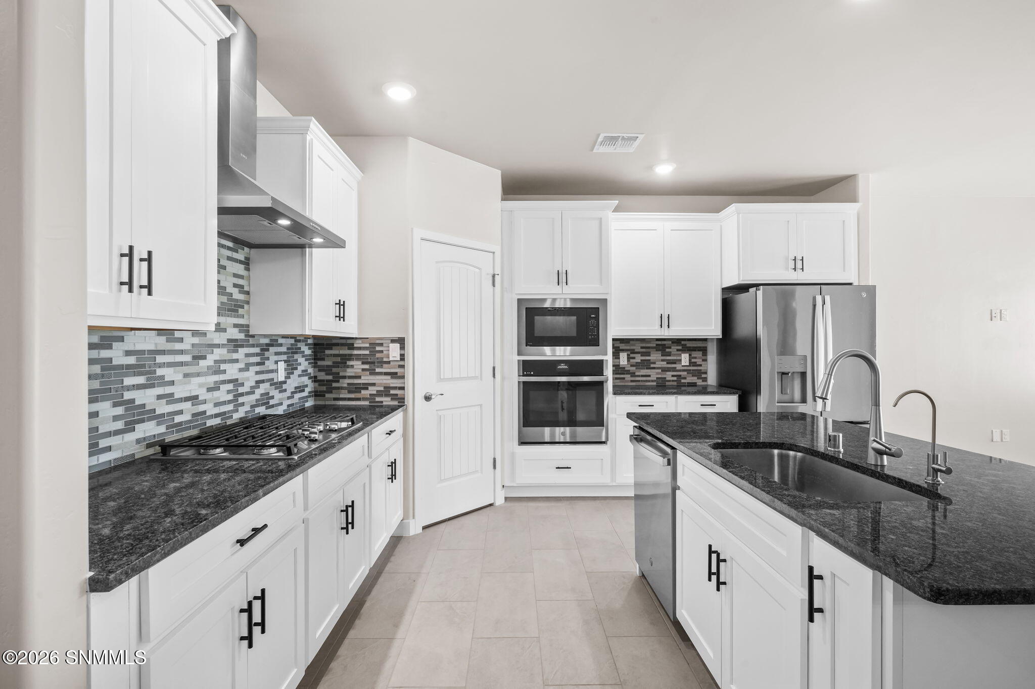 2653 Blue Heron Place Property Photo 4