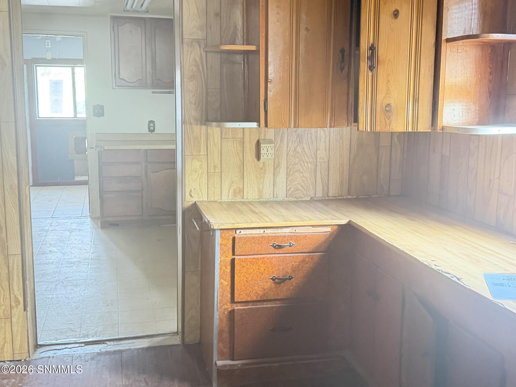 410 N Elm Street Property Photo 10