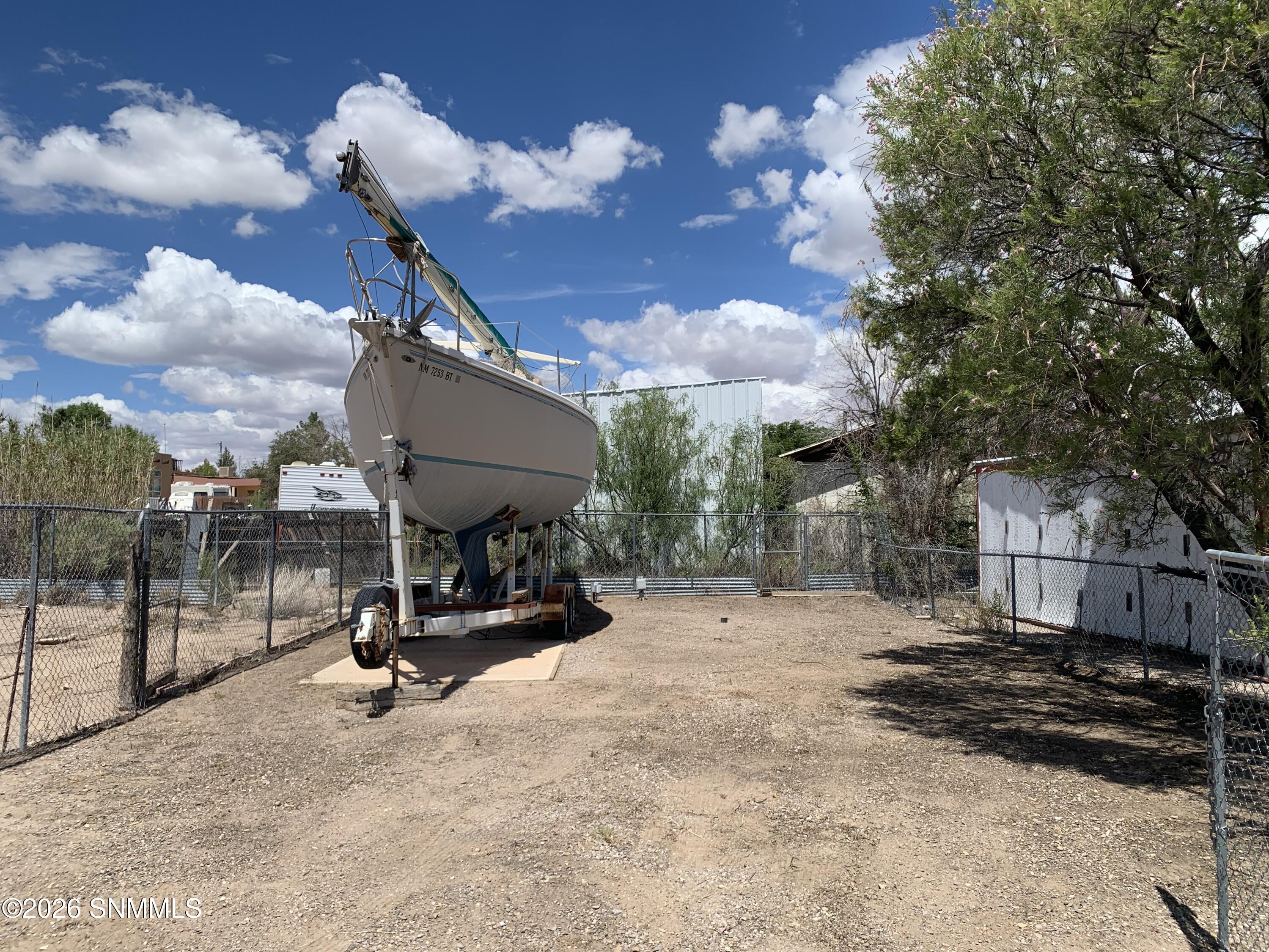 327 Mescal Drive Property Photo 1