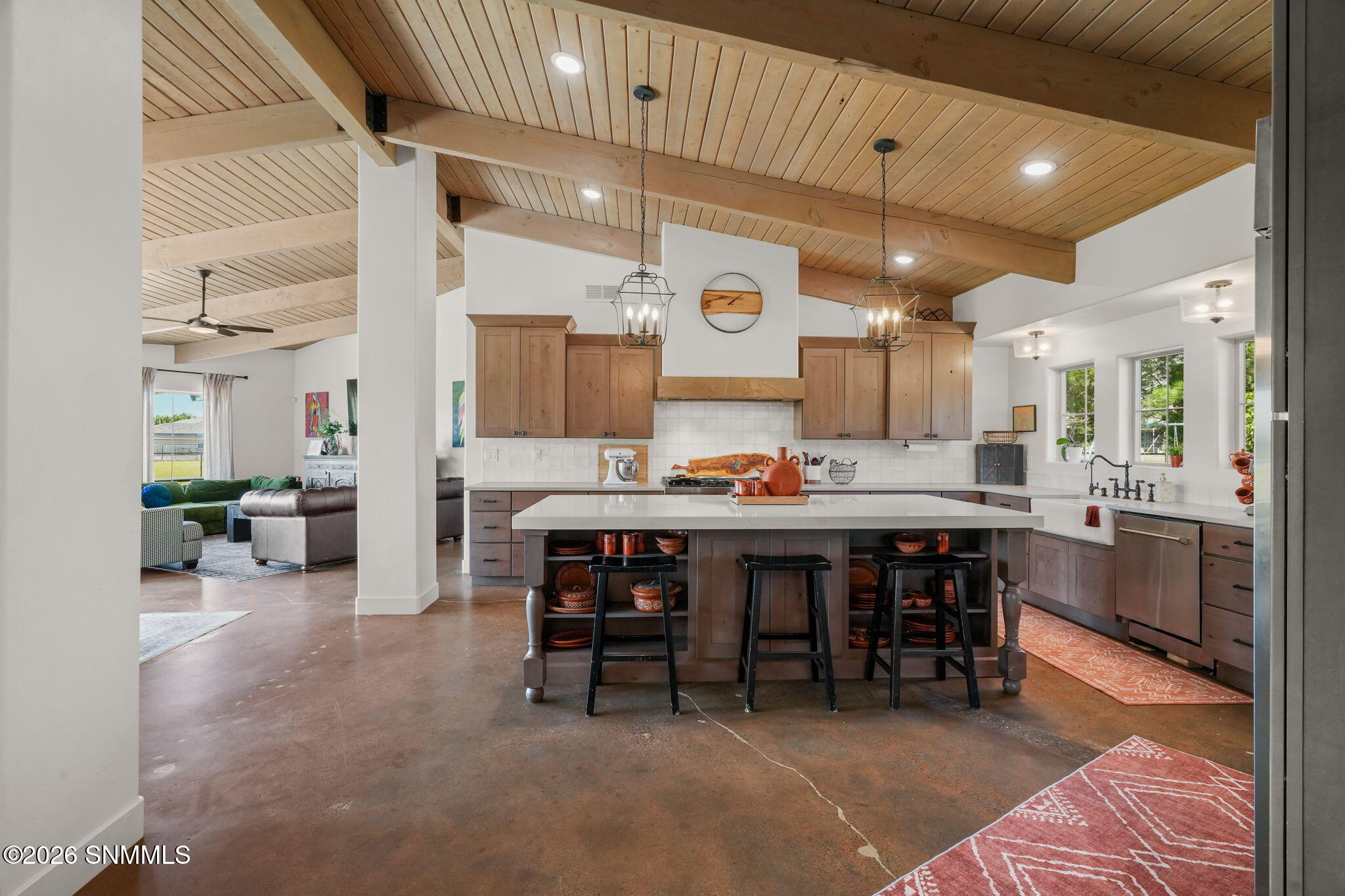 10110 N Valley Drive Property Photo 19