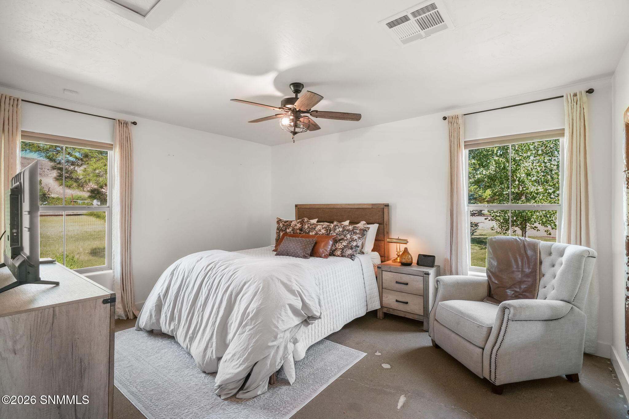 10110 N Valley Drive Property Photo 45