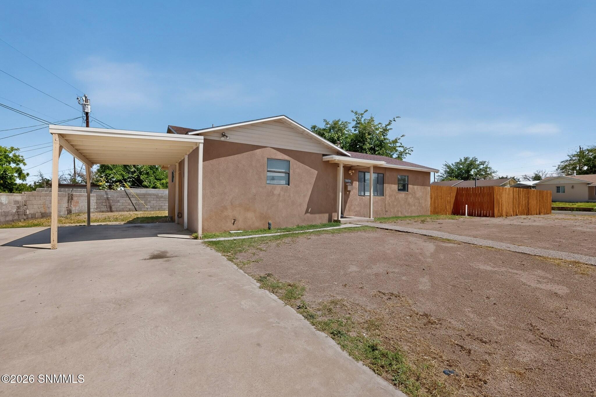 1765 Hamiel Drive Property Photo 4