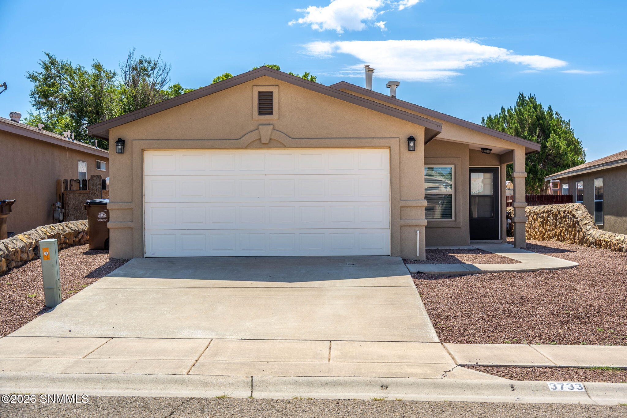 3733 Stoneway Road Property Photo 3