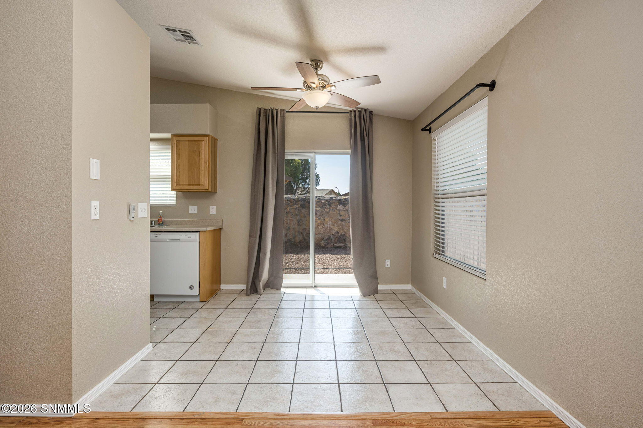 3733 Stoneway Road Property Photo 10