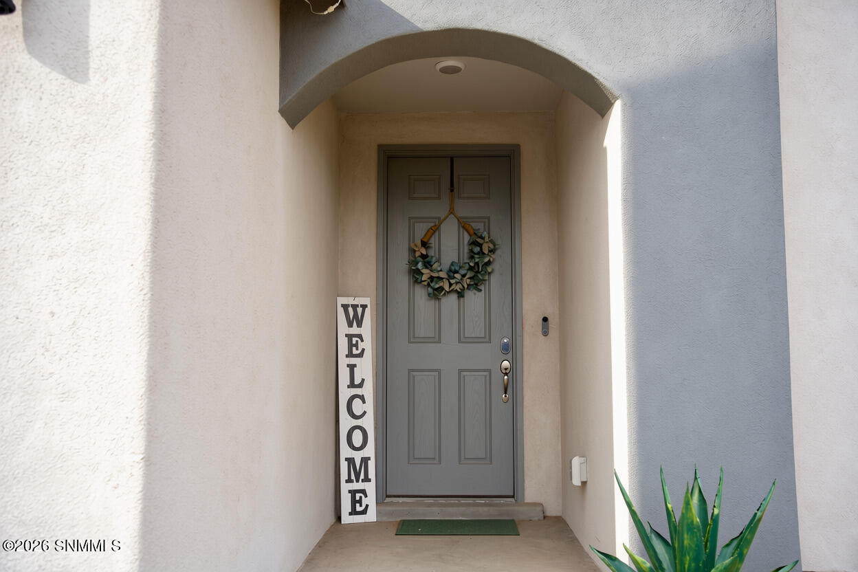 4495 Red Mountain Circle Property Photo 4