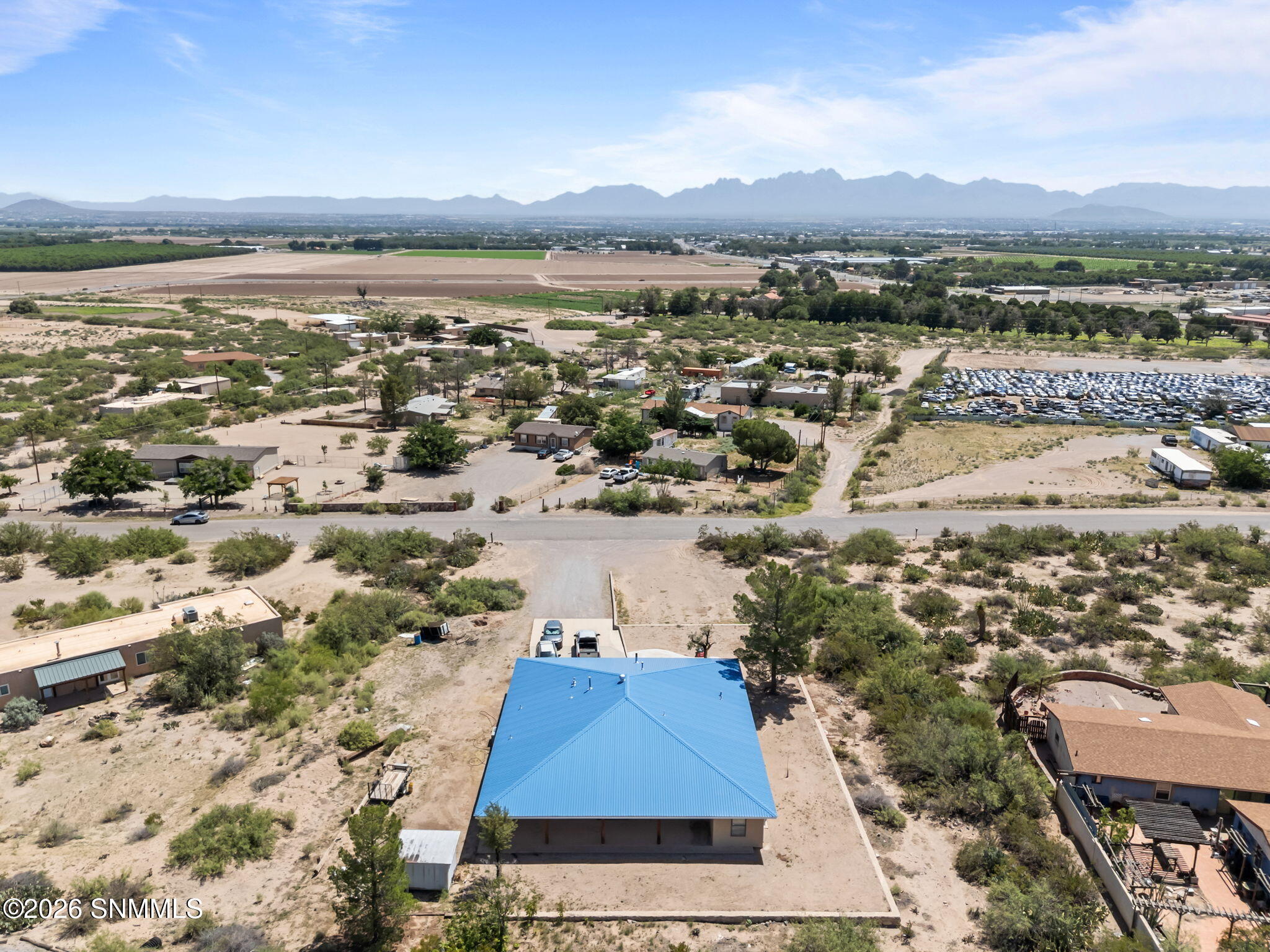 1021 La Quinta Street Property Photo 4
