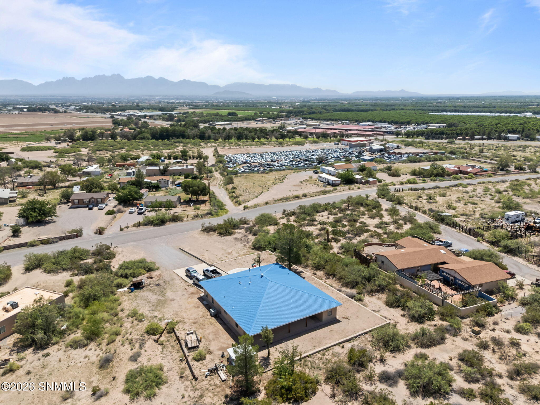1021 La Quinta Street Property Photo 5