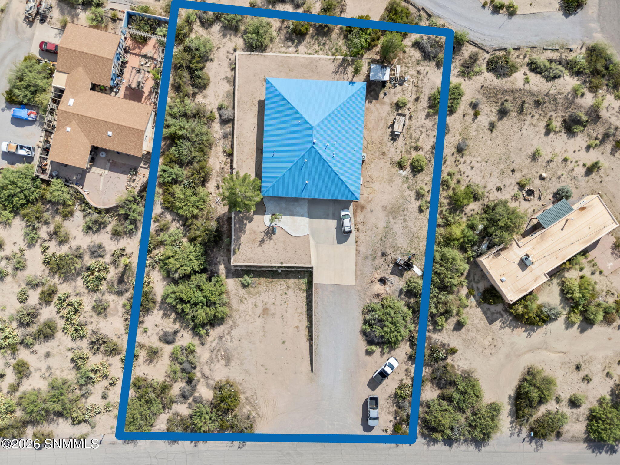 1021 La Quinta Street Property Photo 7