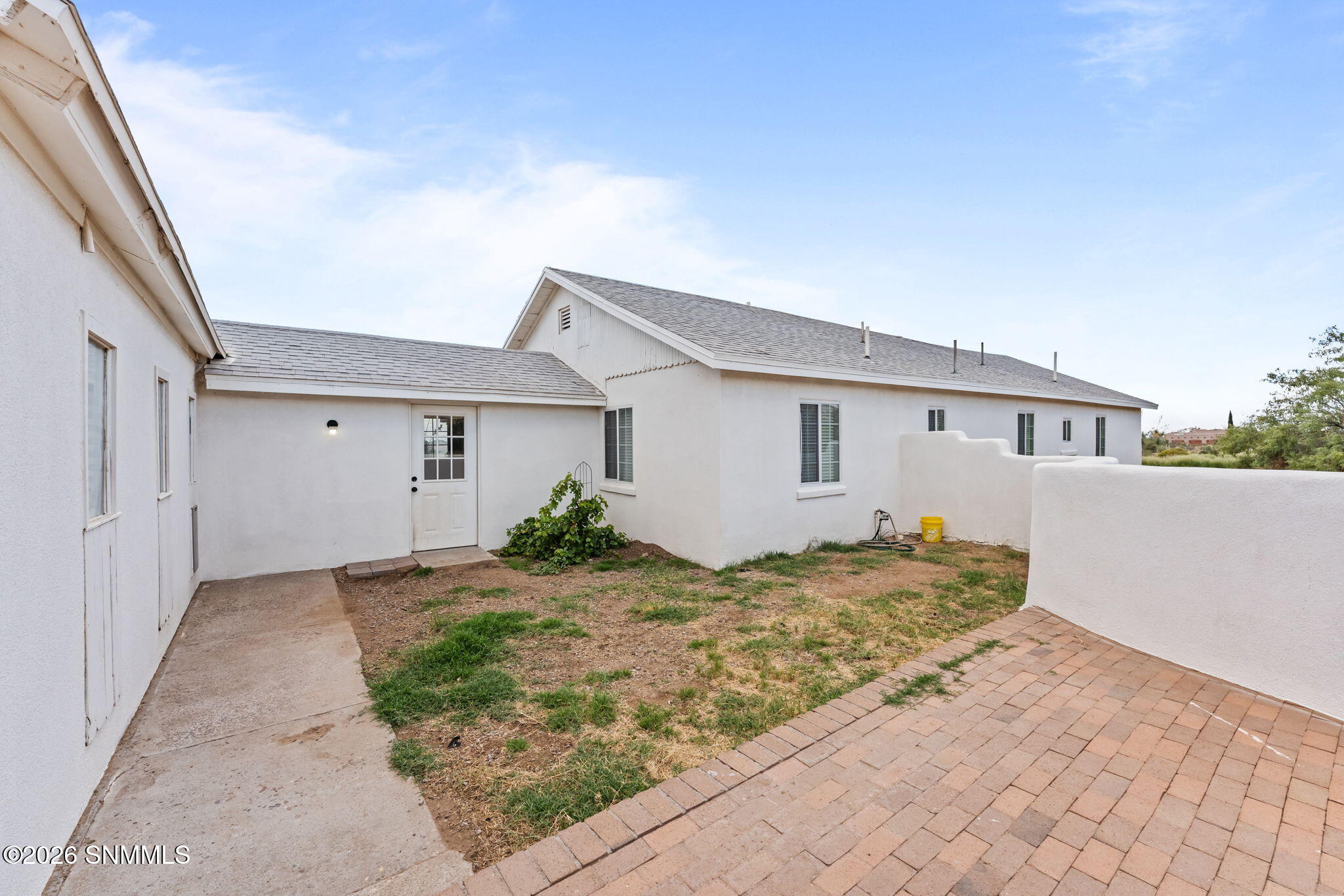 6595 Third Street Property Photo 15
