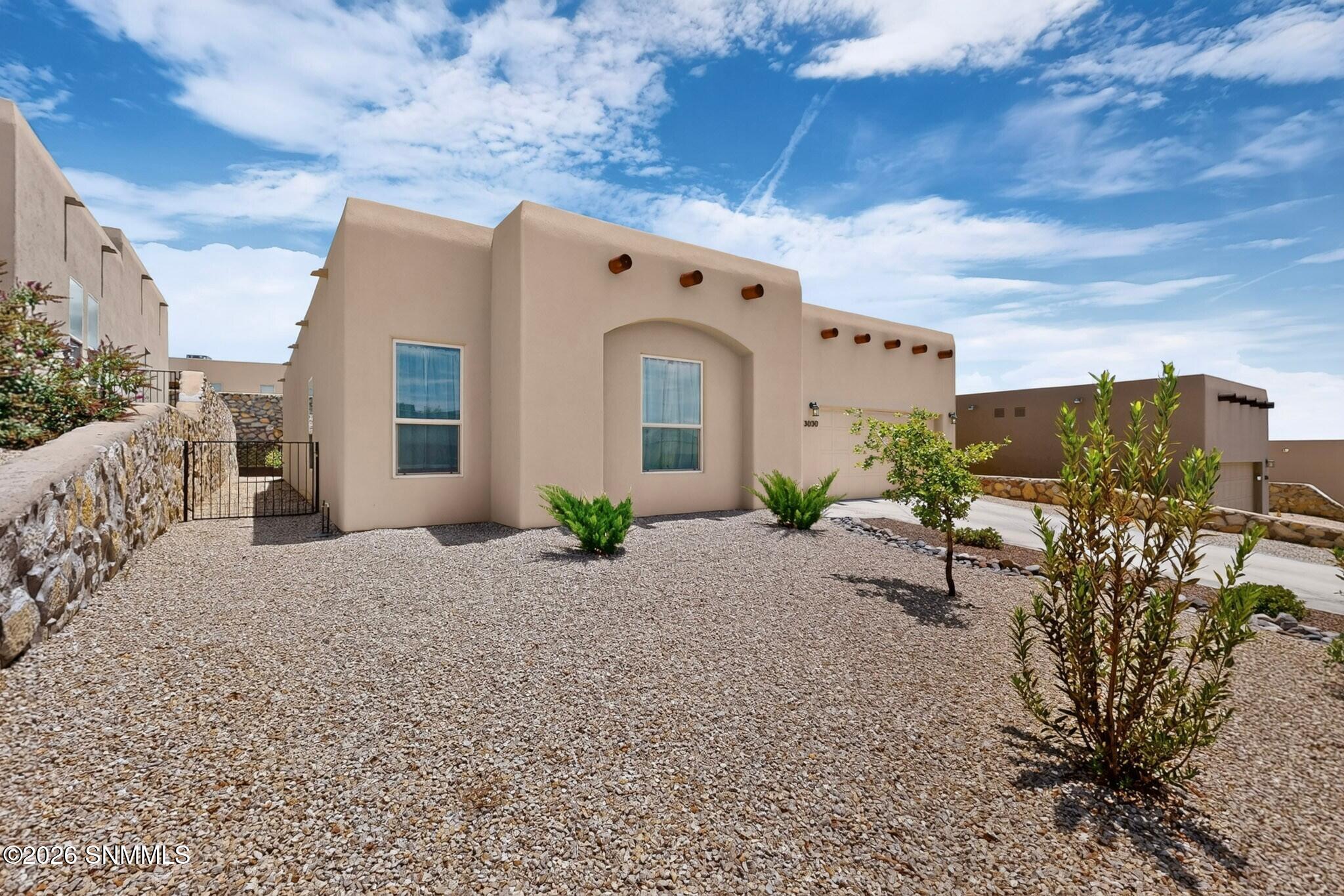3030 Don Buck Drive Property Photo 3