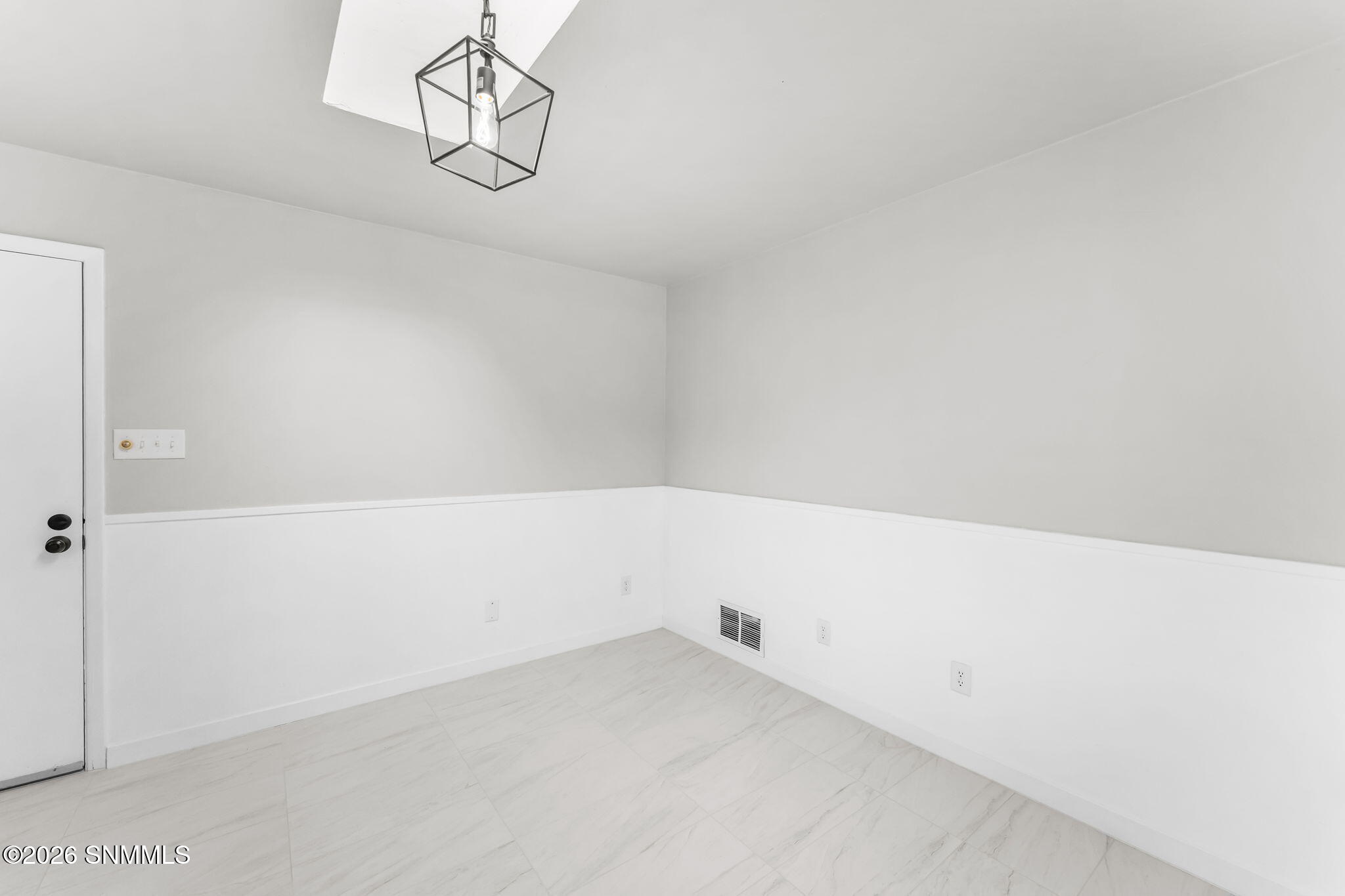 2716 Johnson Street Property Photo 57