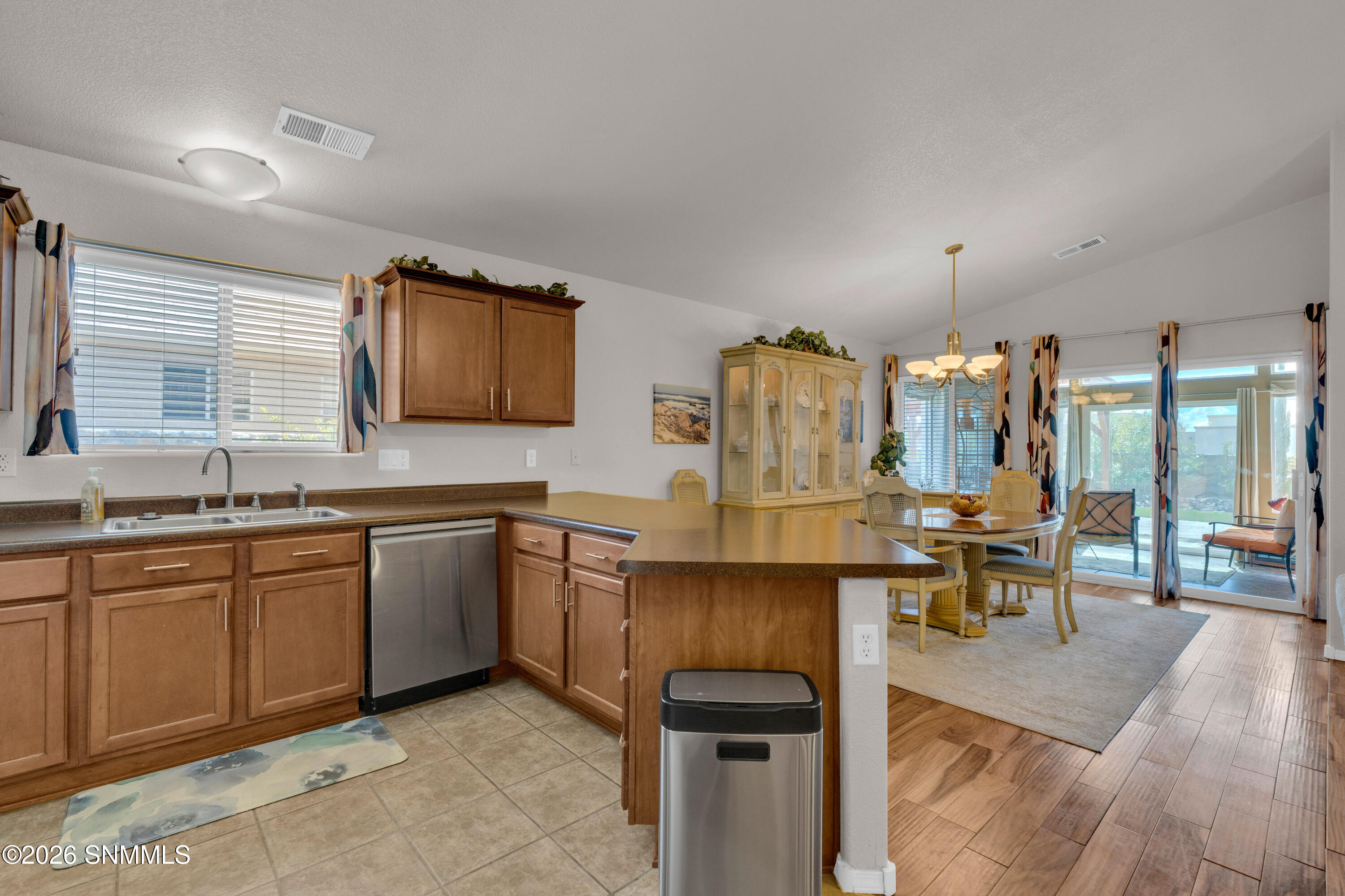 2505 Silver Sage Drive Property Photo 10