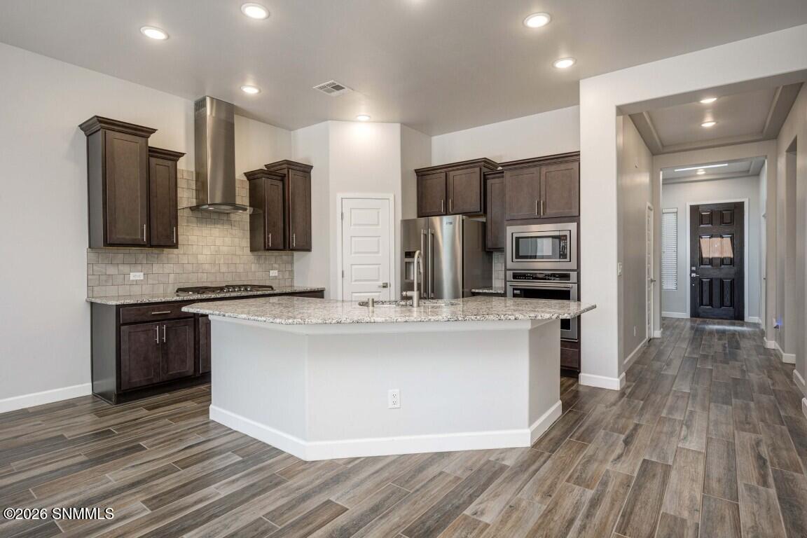 6836 Cassini Avenue Property Photo 14