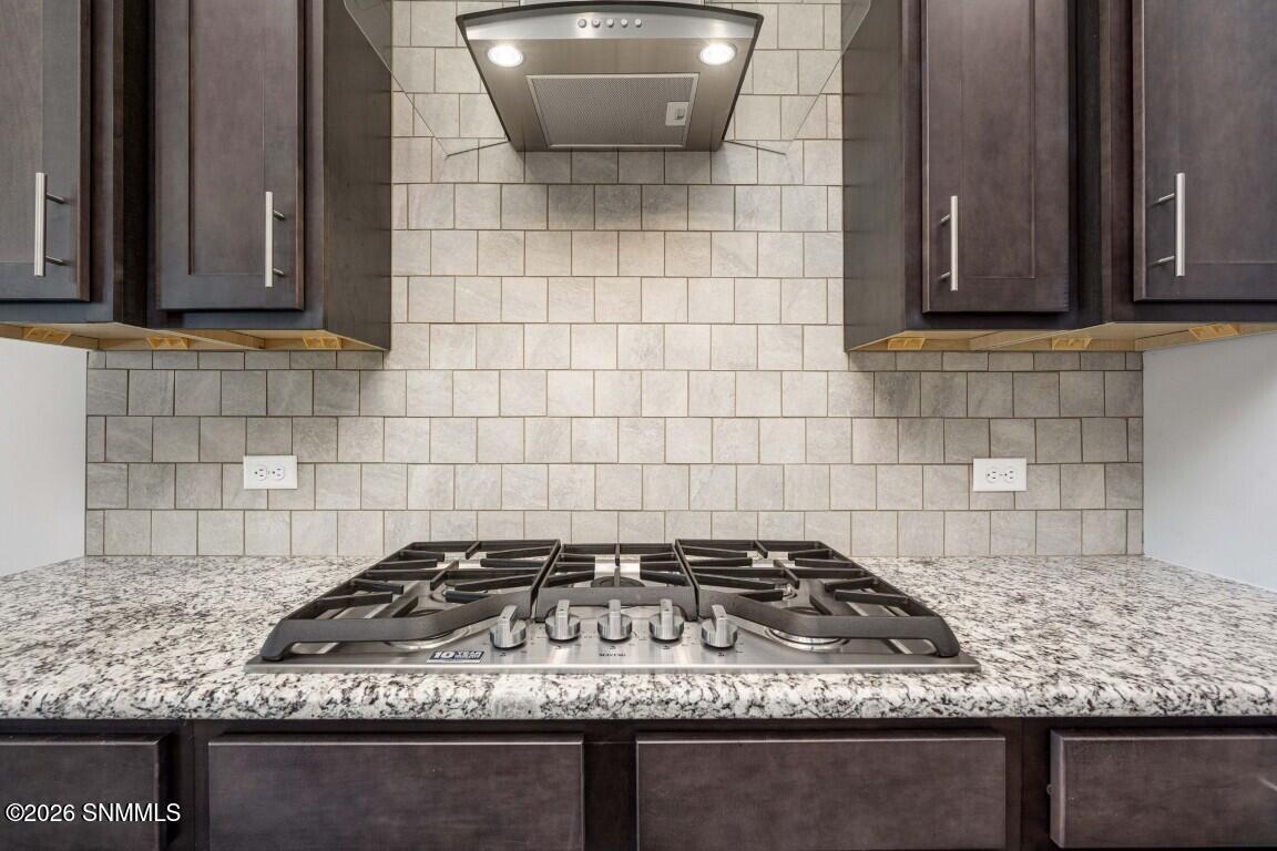 6836 Cassini Avenue Property Photo 17