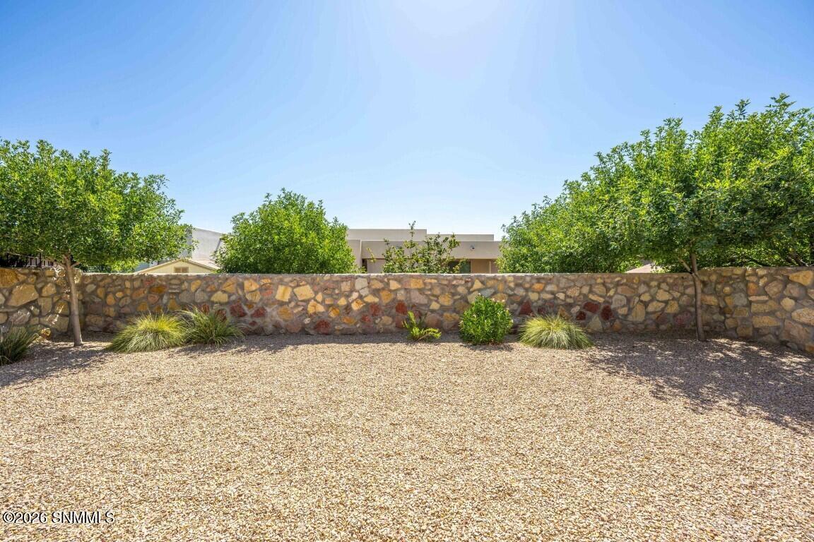 6836 Cassini Avenue Property Photo 41