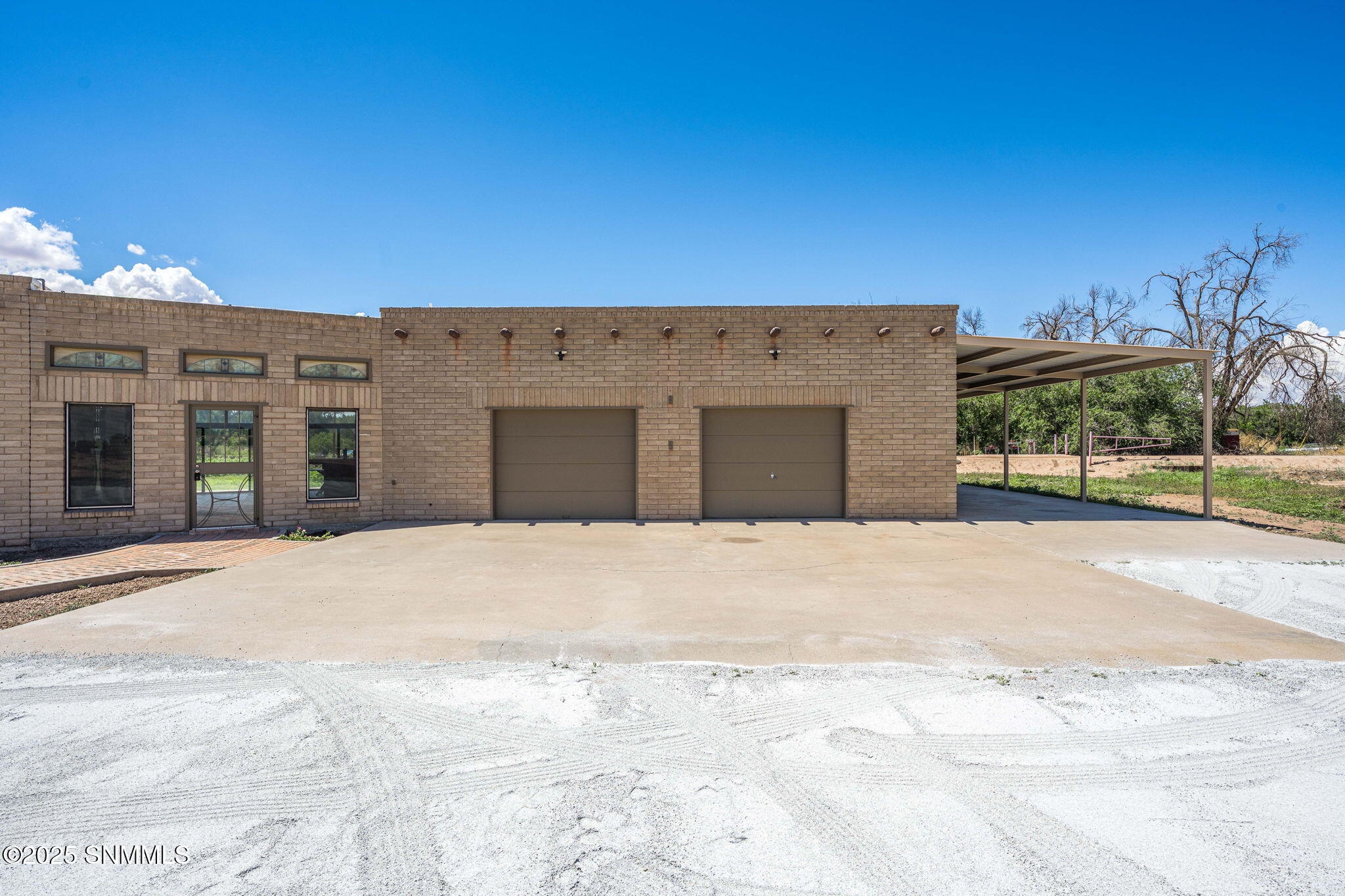 1032 Carver Road Property Photo 5