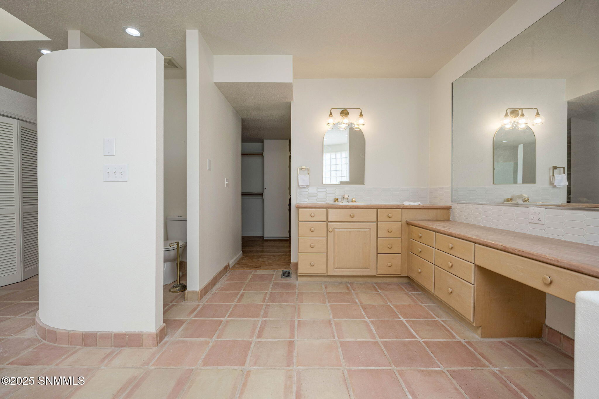 1032 Carver Road Property Photo 38