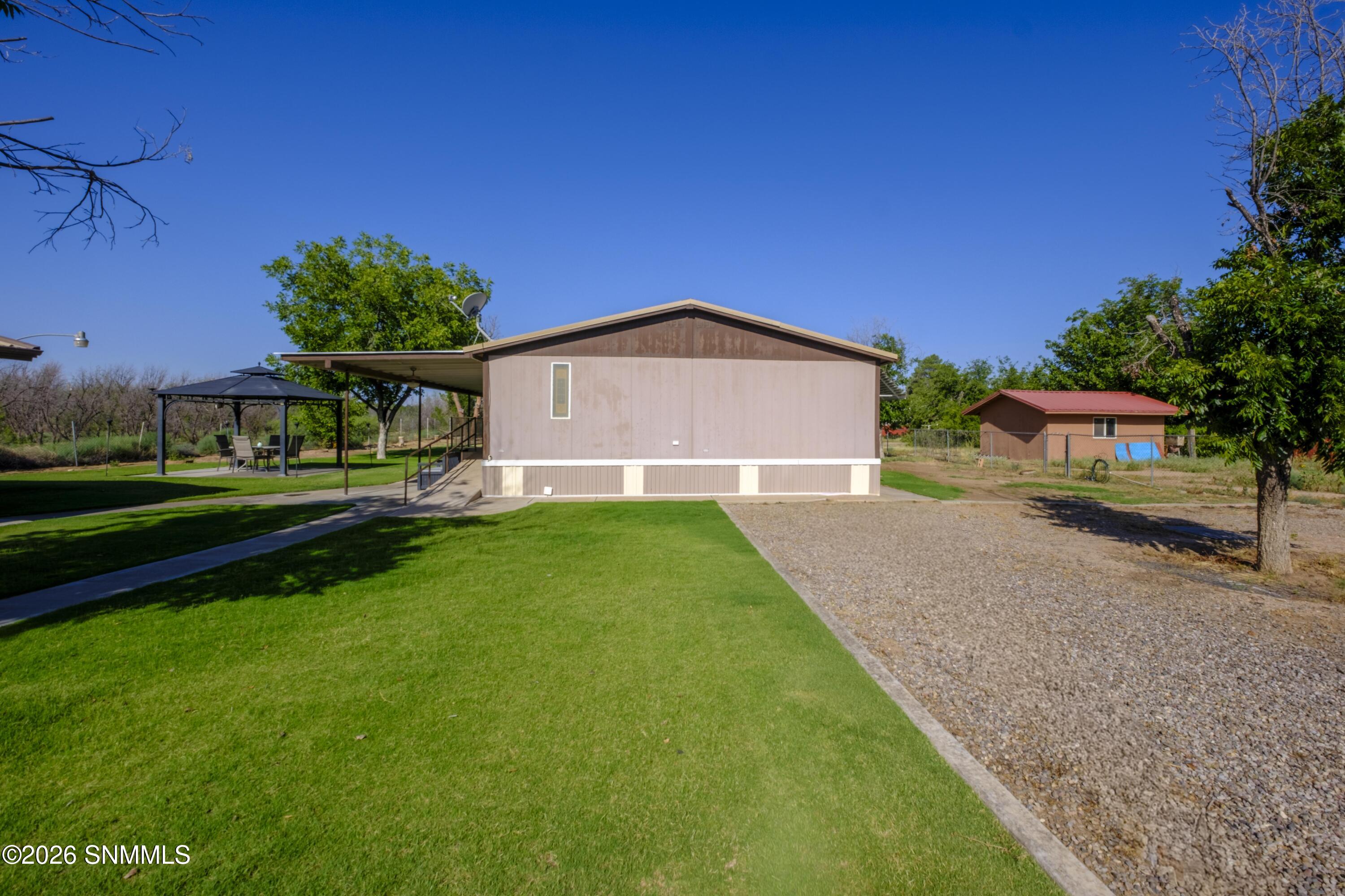 3998 Watson Place Property Photo 3