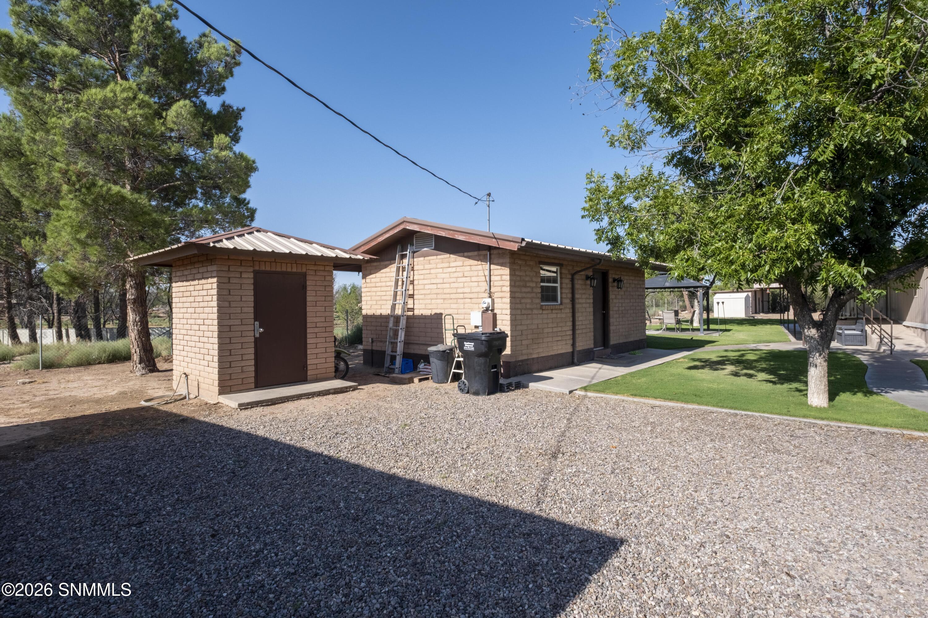 3998 Watson Place Property Photo 6