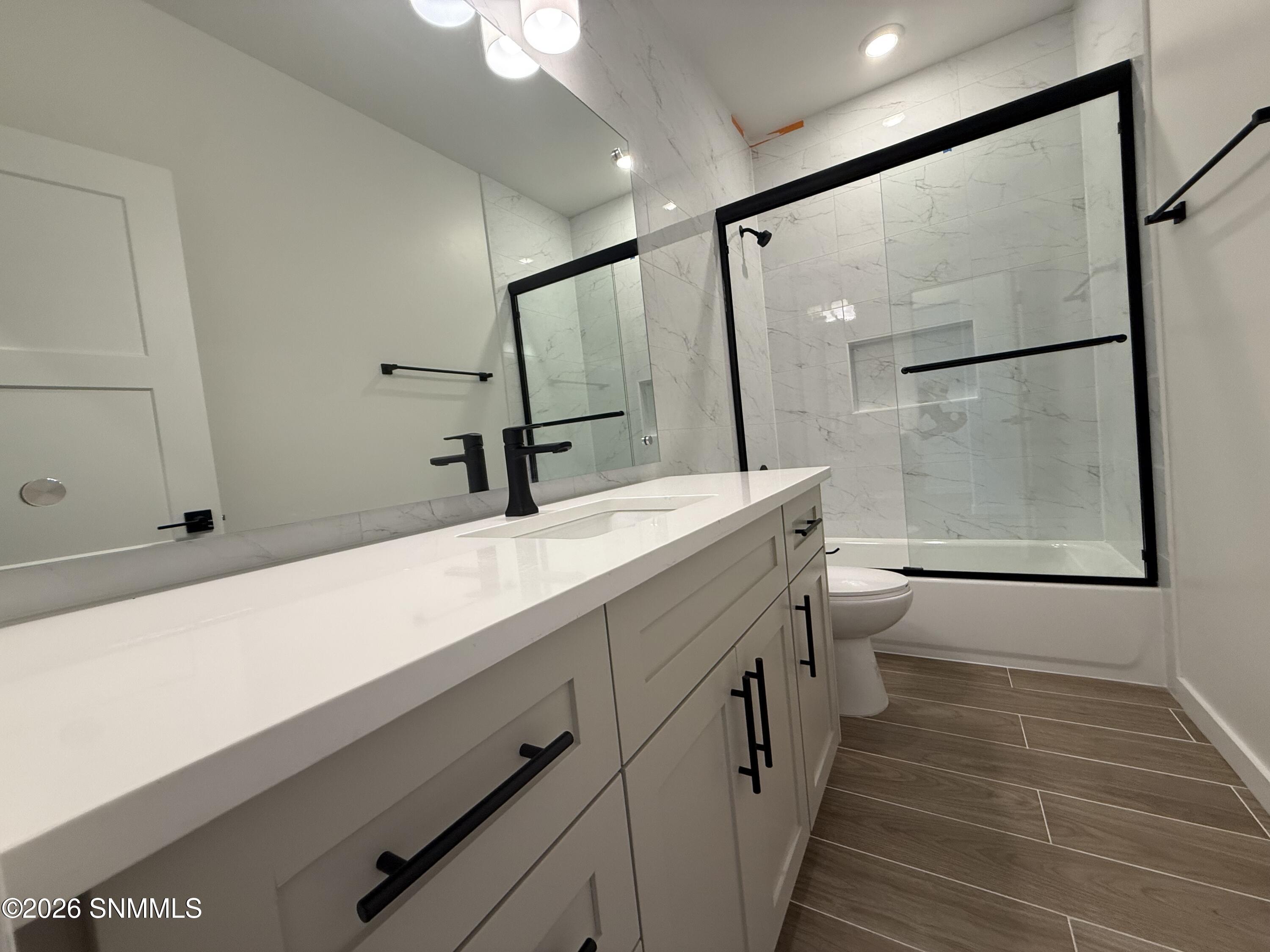 3742 Daybreak Street Property Photo 7
