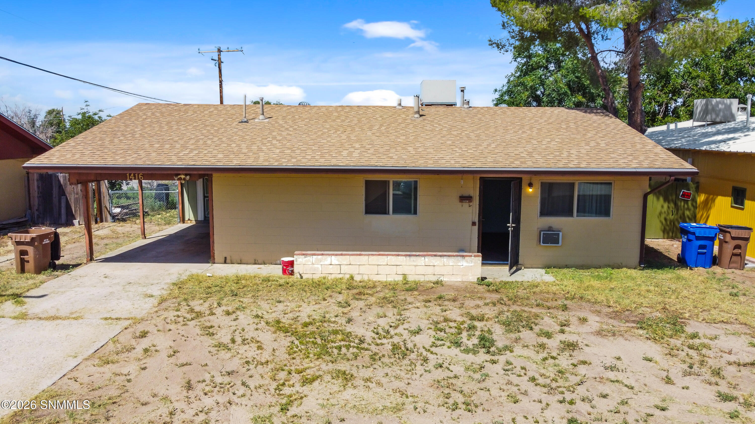 1416 Lees Drive Property Photo 3