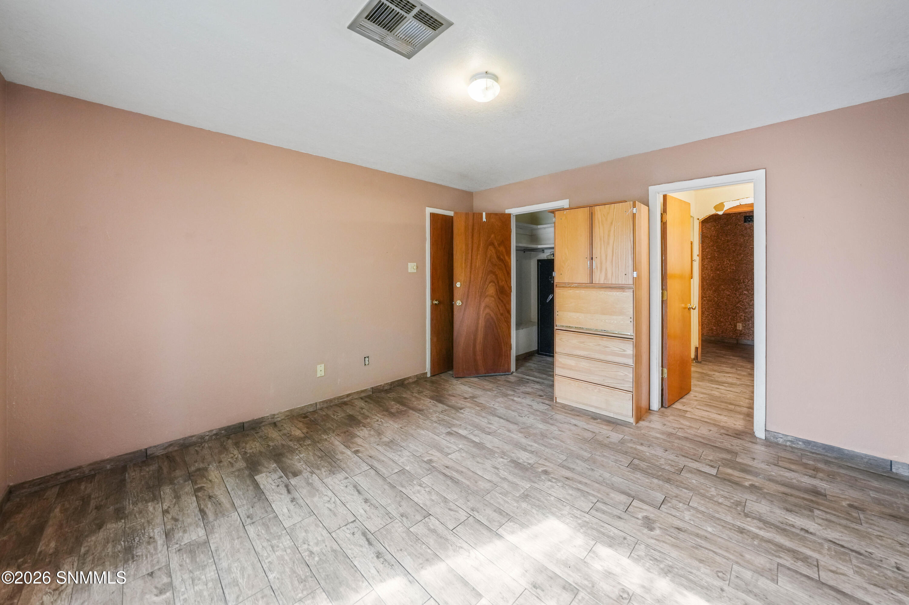5013 Redland Drive Property Photo 13