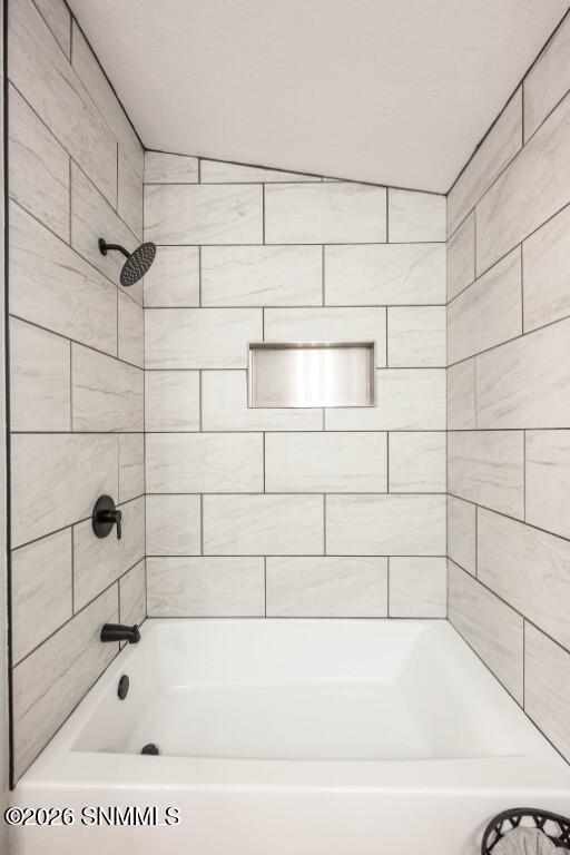 517 Hermosa Drive Property Photo 23