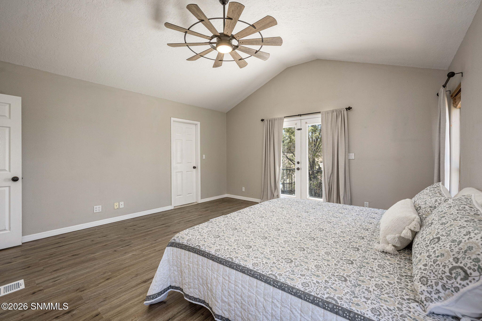 2860 Morningstar Drive Property Photo 14